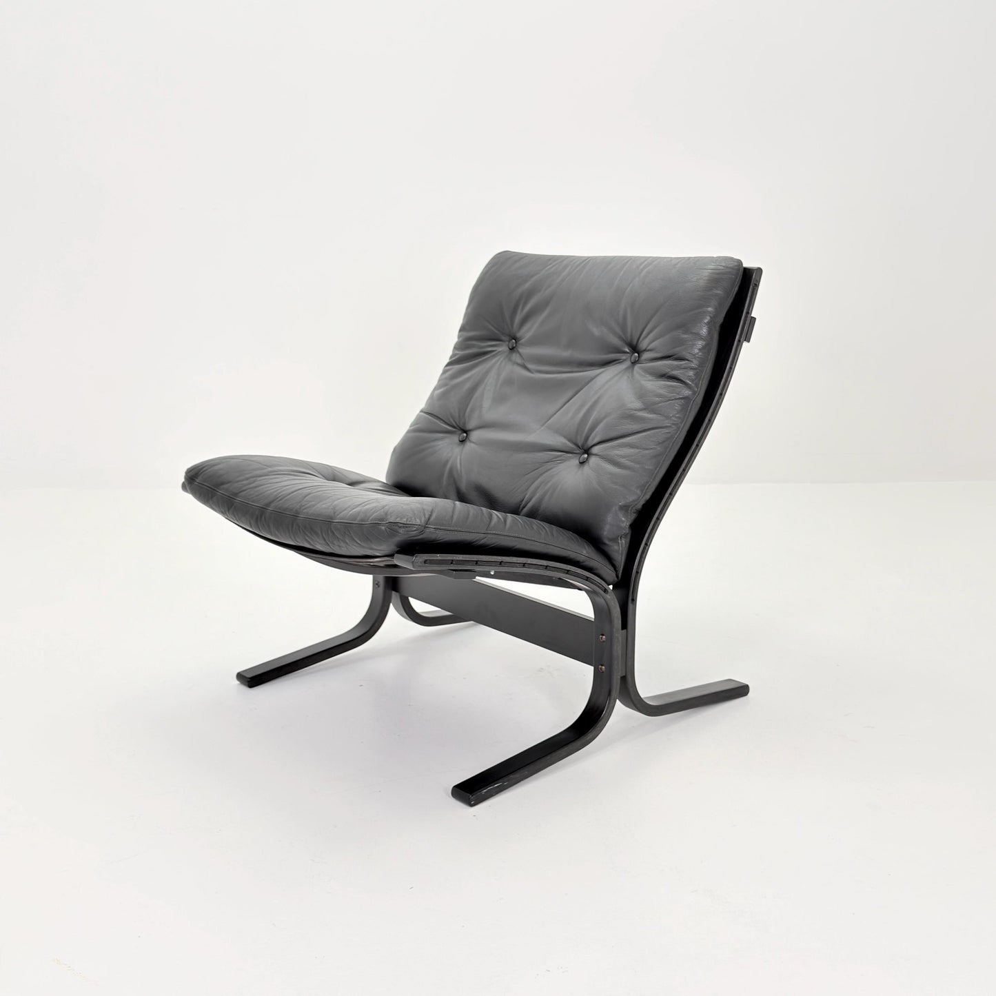 1 of 4 Mid-Century Norwegian Siesta Chair | Black Edition | Ingmar Relling for Westnofa, 1960s