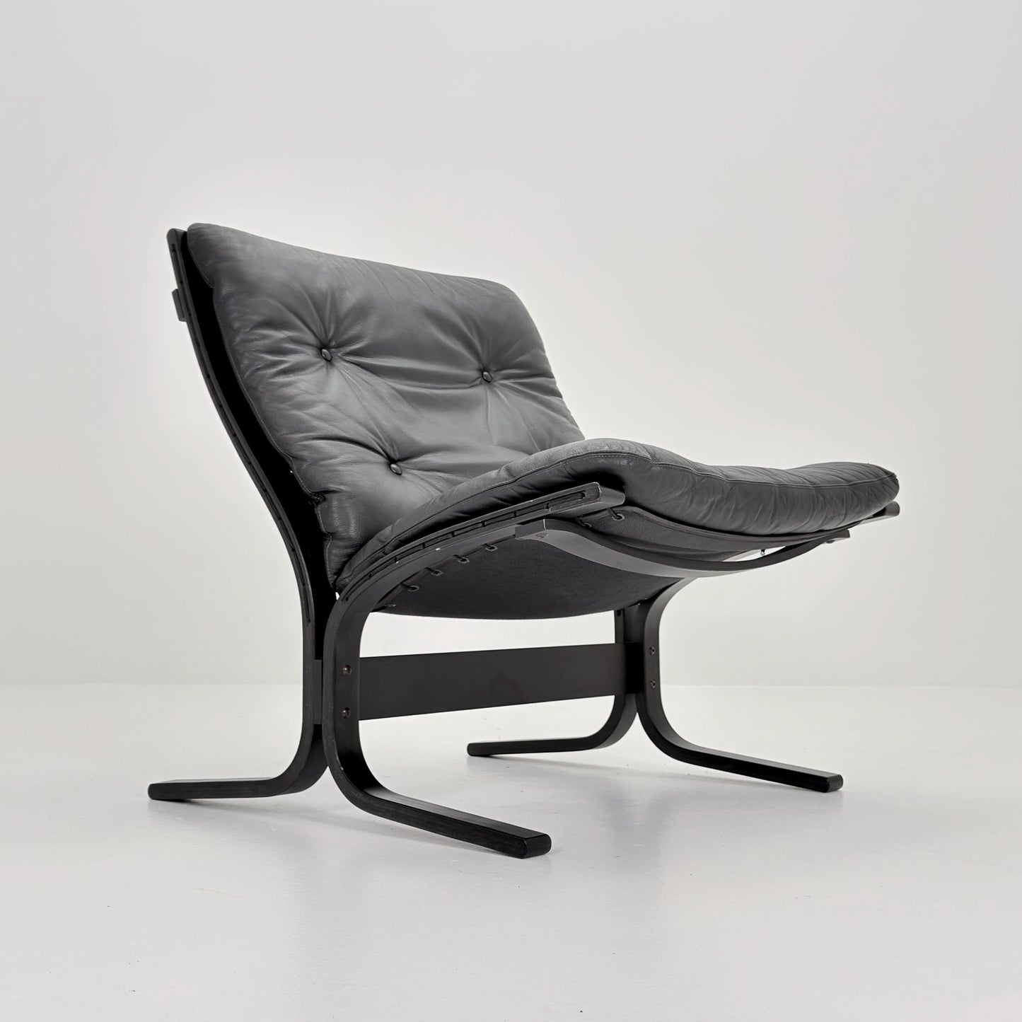 1 of 4 Mid-Century Norwegian Siesta Chair | Black Edition | Ingmar Relling for Westnofa, 1960s