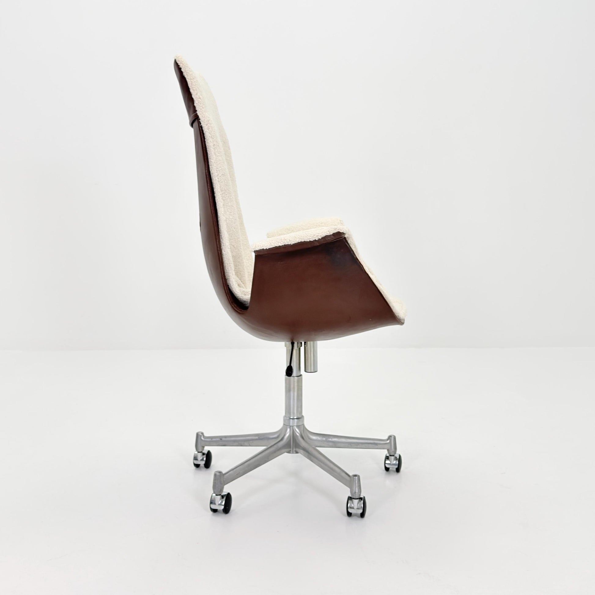 Mid centruy Tulip Desk Chair Modell 6725 by Preben Fabricius & Jørgen Kastholm – for Walter Knoll, 1960s by Kill