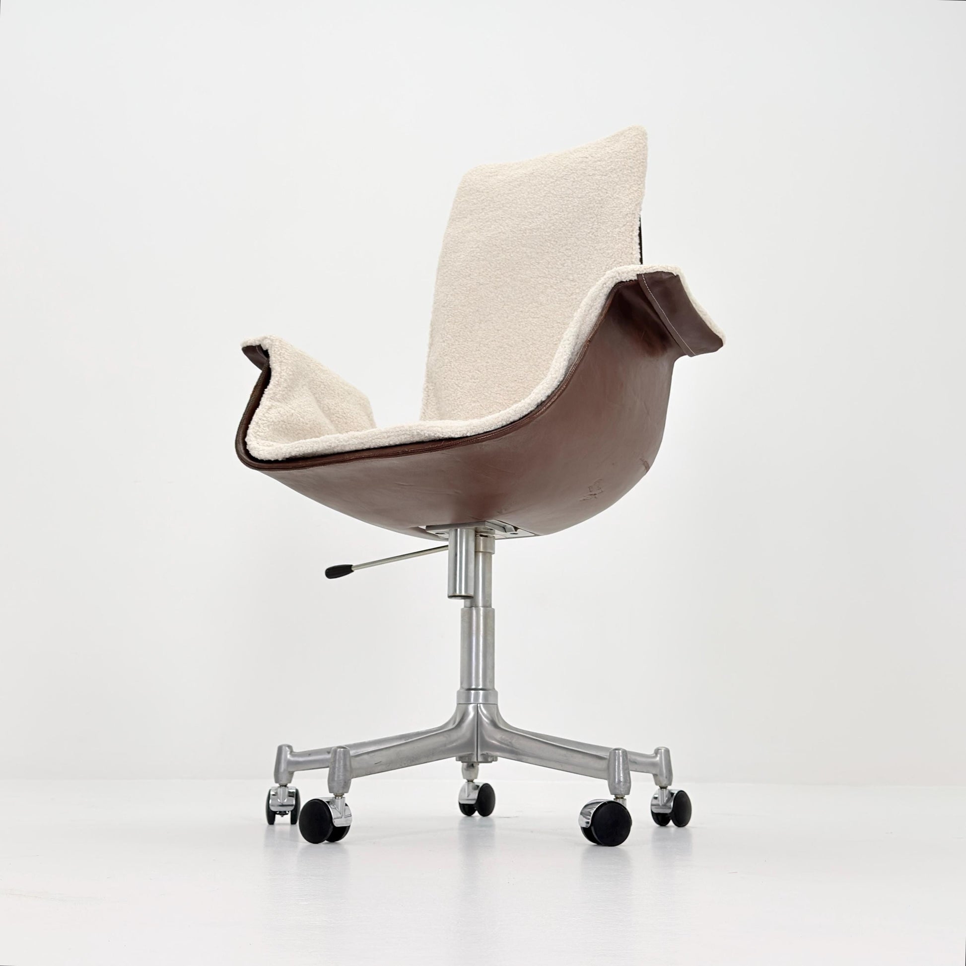 Mid centruy Tulip Desk Chair Modell 6725 by Preben Fabricius & Jørgen Kastholm – for Walter Knoll, 1960s by Kill