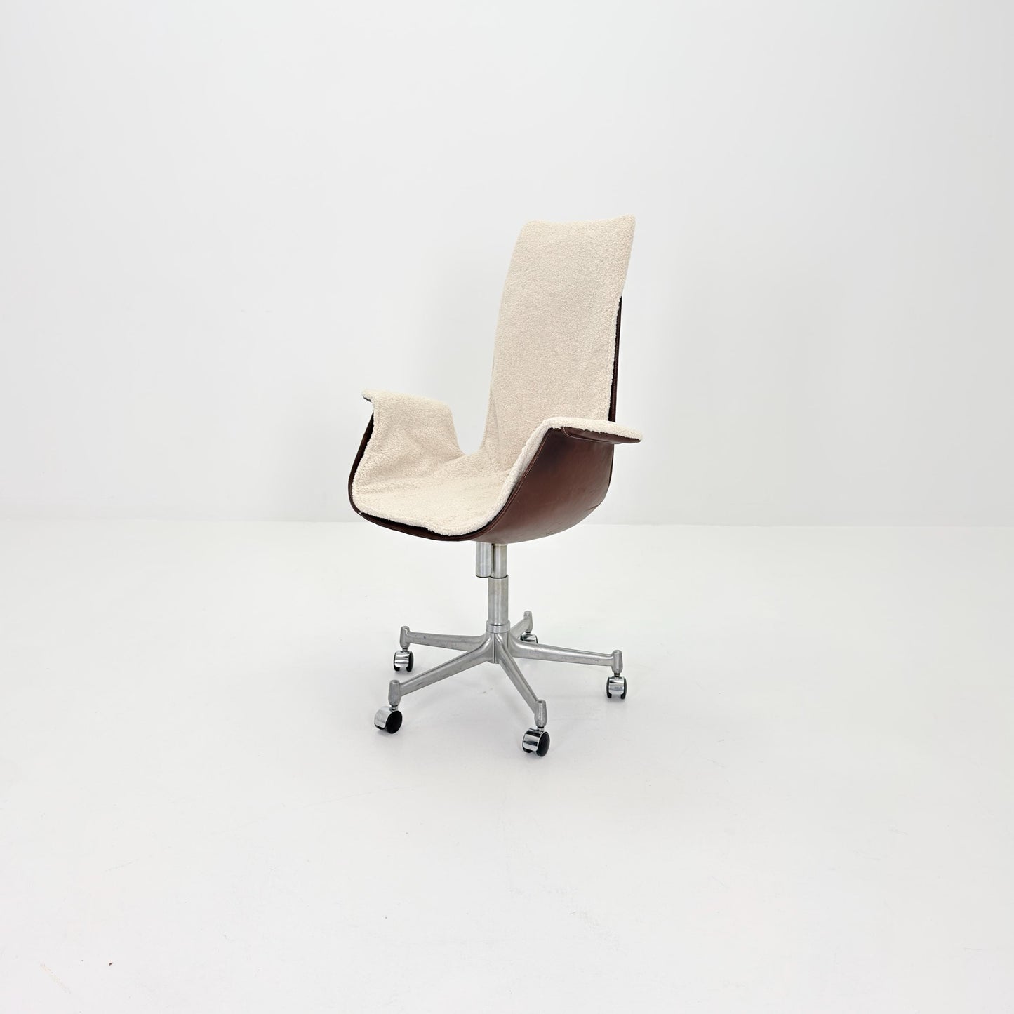 Mid centruy Tulip Desk Chair Modell 6725 by Preben Fabricius & Jørgen Kastholm – for Walter Knoll, 1960s by Kill
