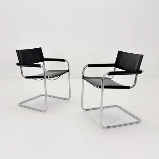 Set of 2 Mid century Bauhaus B34 black leather cantilevered chairs by Mart Stam for centro Studi italy 1980s