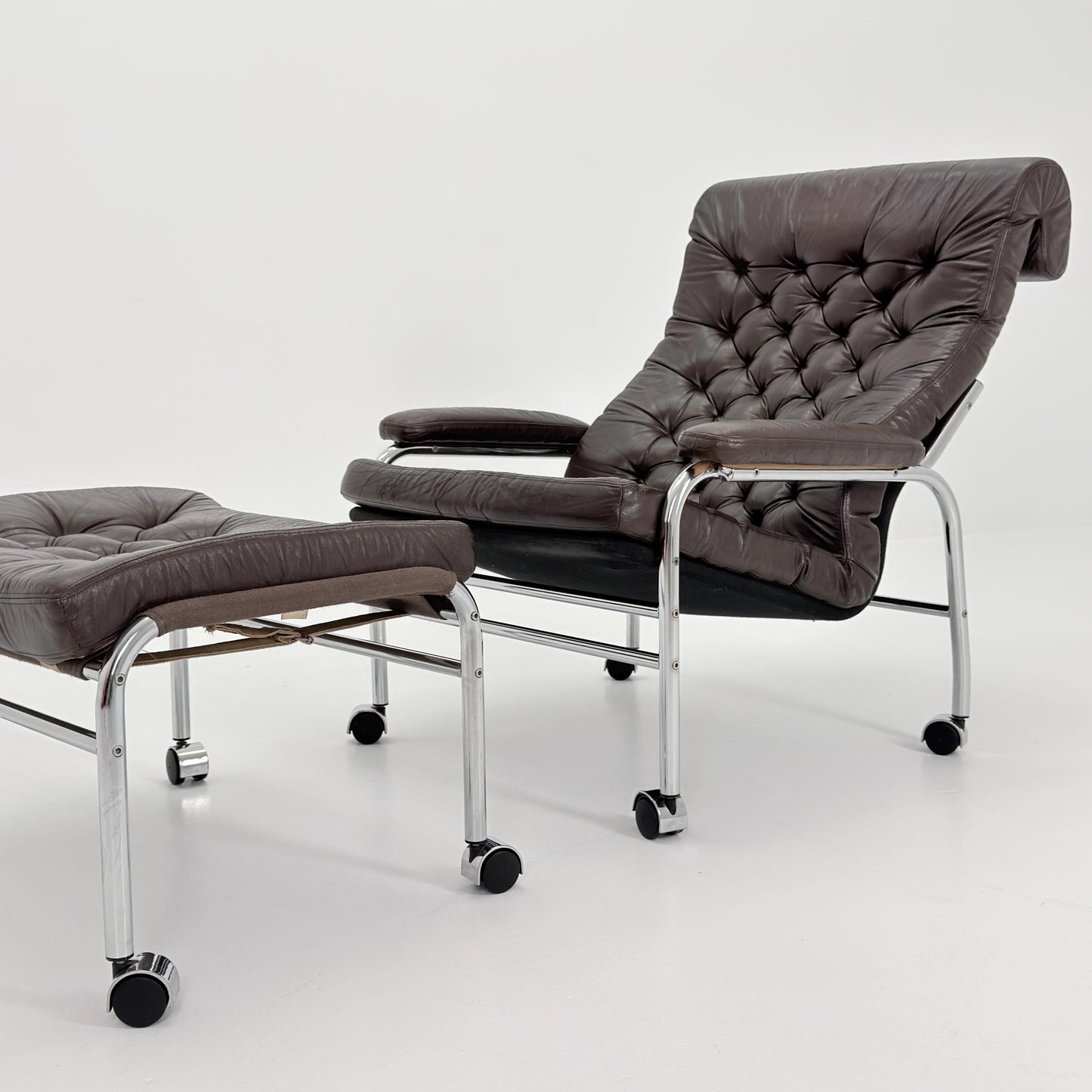 Mid-Century Noboru Nakamura Lounge Chair & Footstool – Rare 1970s Leather, Chrome Frame, IKEA Sweden