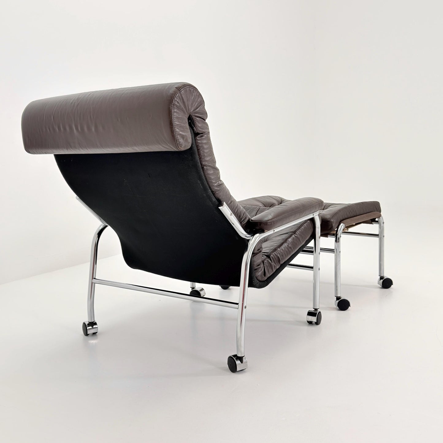 Mid-Century Noboru Nakamura Lounge Chair & Footstool – Rare 1970s Leather, Chrome Frame, IKEA Sweden