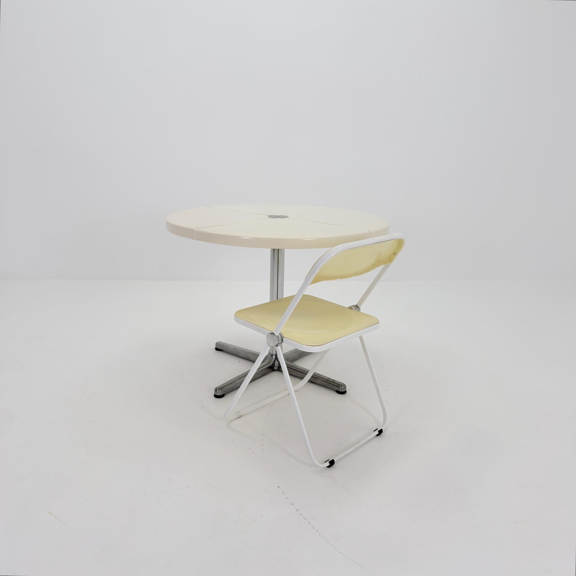 Mid century Italian Plano Folding white Table by Giancarlo Piretti, 1970s