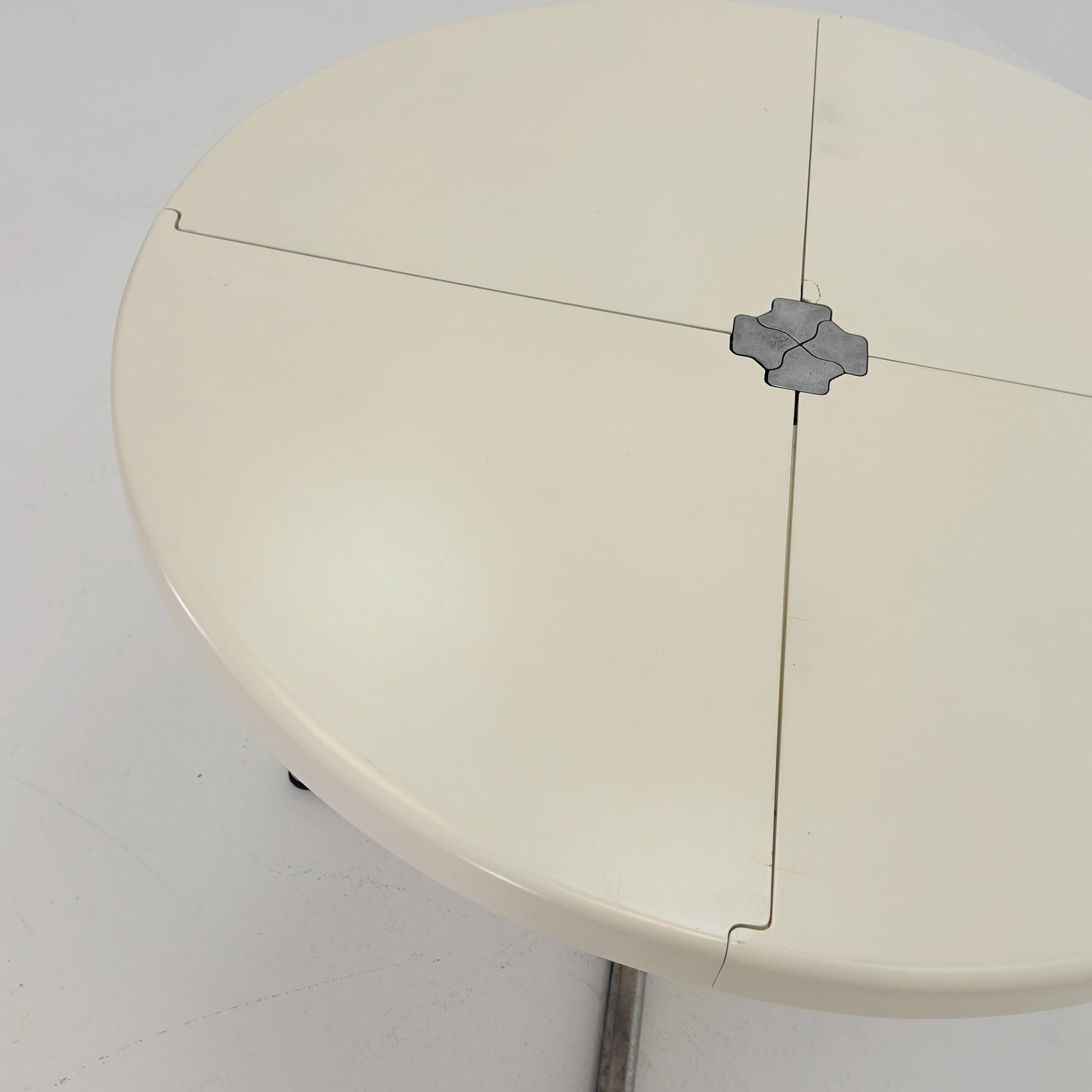 Mid century Italian Plano Folding white Table by Giancarlo Piretti, 1970s