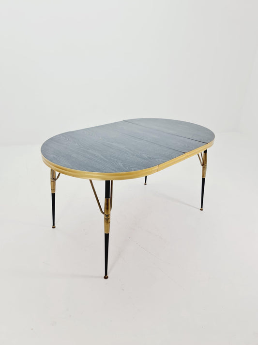 Dining vintage table extendable from the 50s