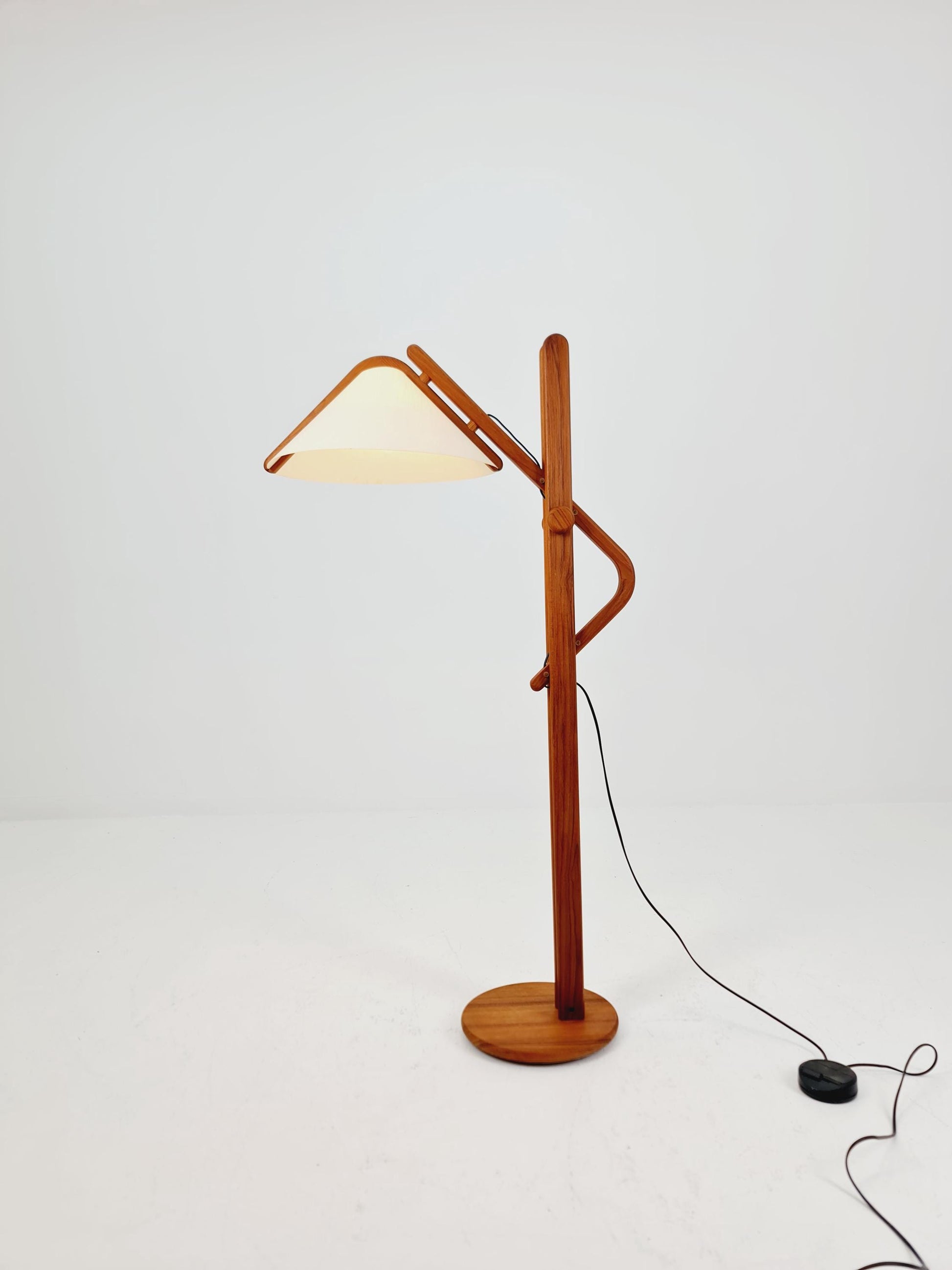 Vintage Danish Teak floor lamp by DOMUS 1970s