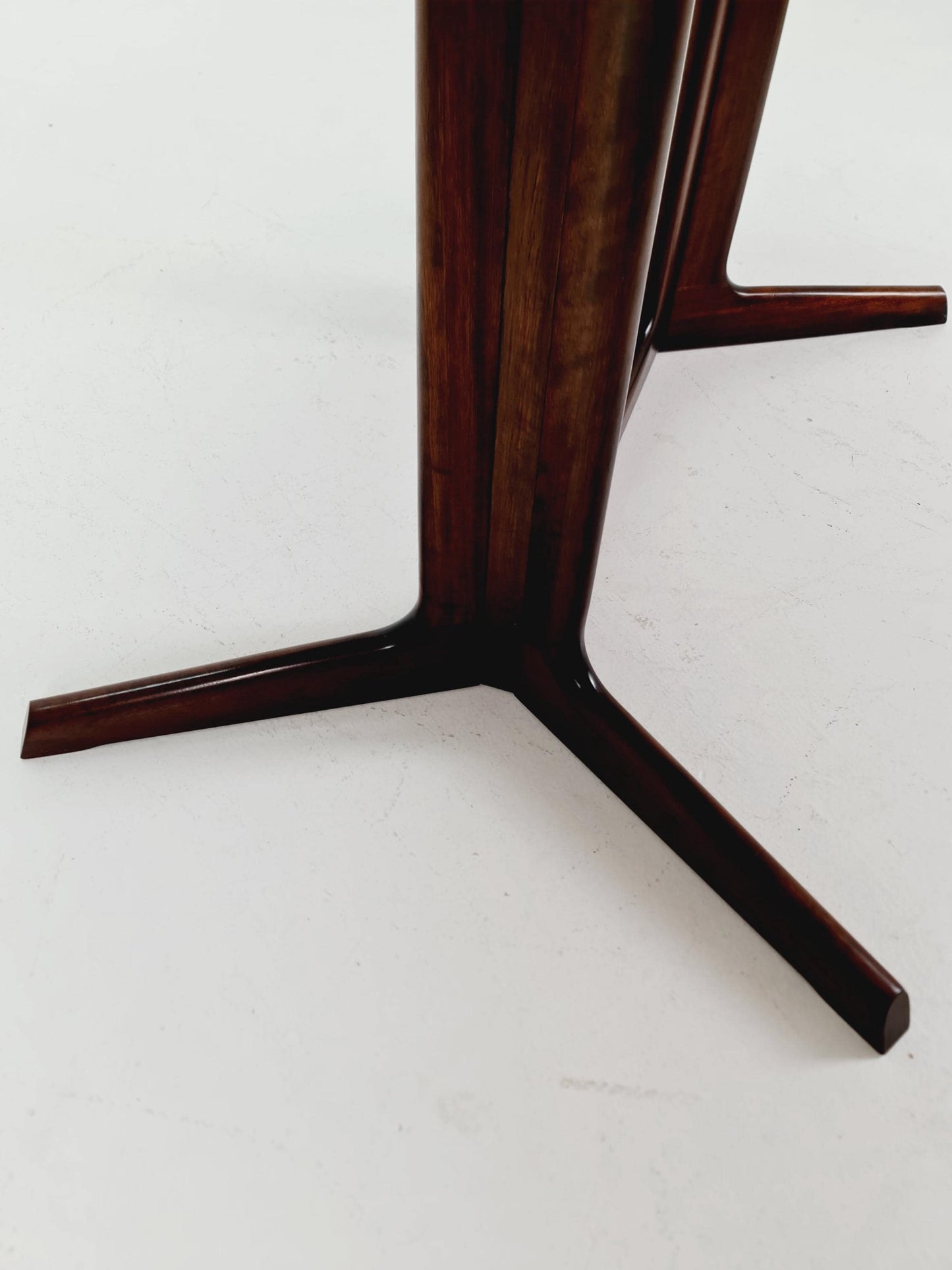 Vintage Danish Rosewood Oval Dining table by Gudme Möbelfabrik A/S , 1960s