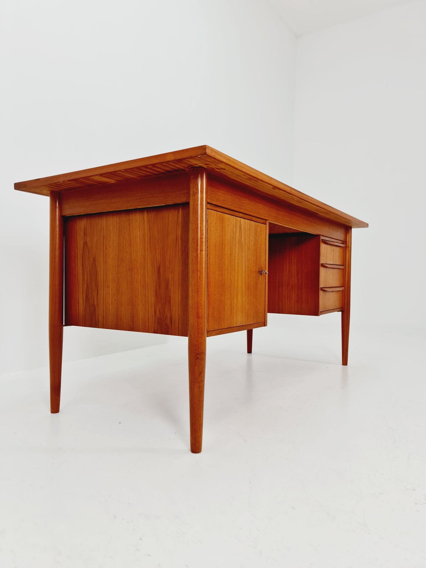 Mid century Danish teak desk By Gunnar Nielsen Tibergaard , 1960s