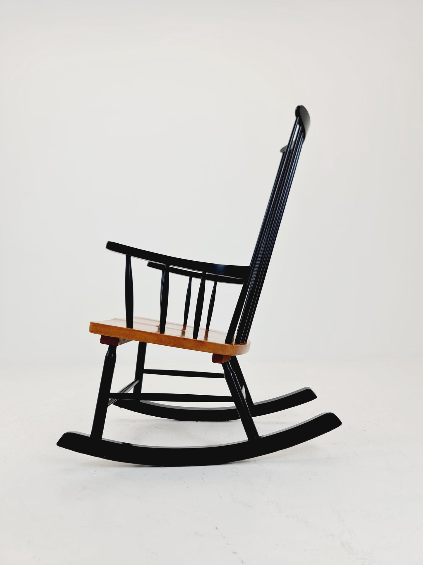 Mid Century Rocking Chair teak by Ilmar Tapiovaara for Asko , 1960s