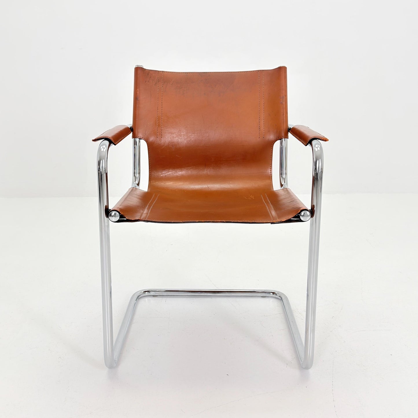 Mid century Matteo Grassi MG5 Dark Cognac Leather Bauhaus Chair, 1980s Italy — Mart Stam & Marcel Breuer