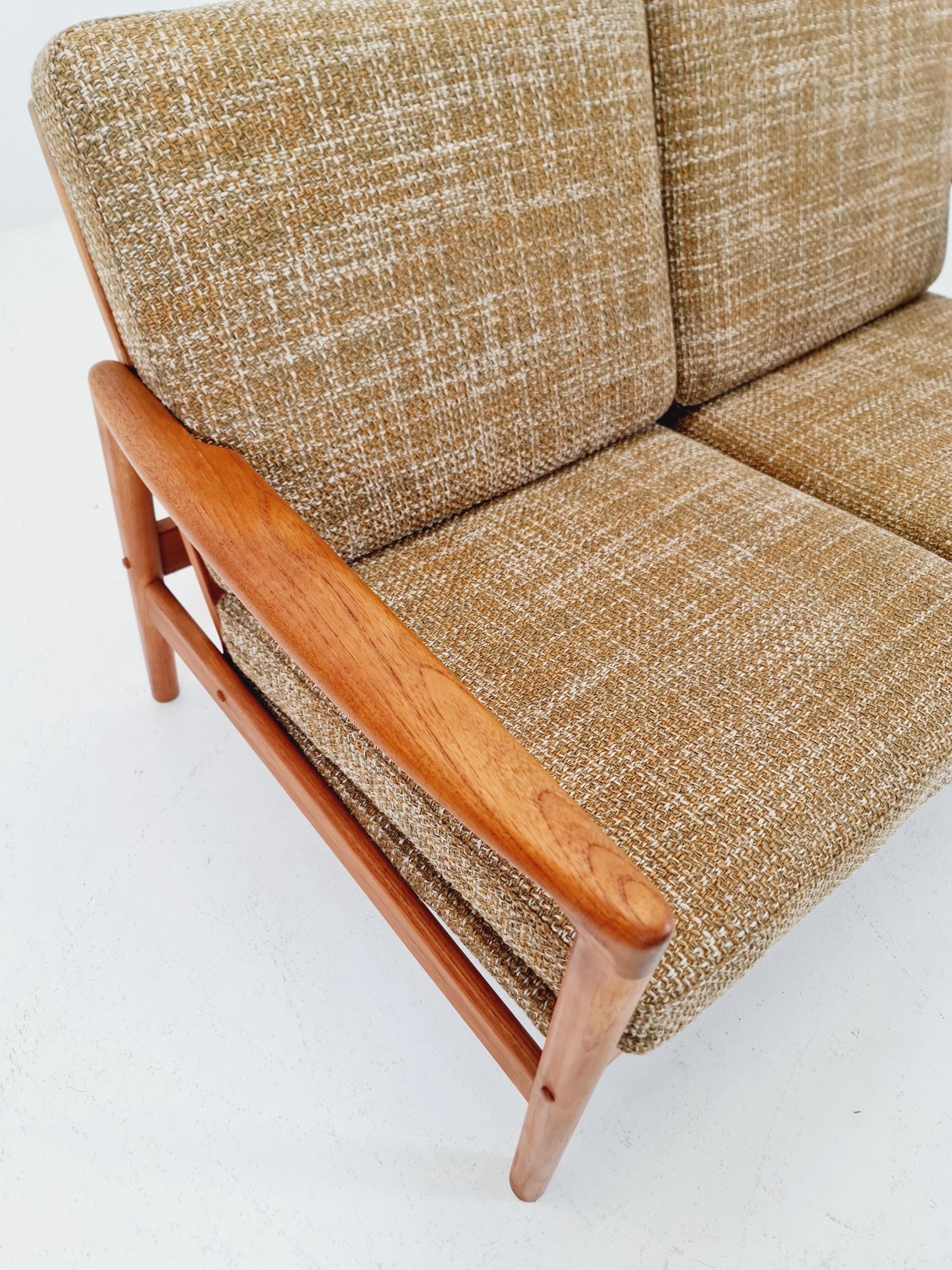 Mid century easy lounge couch by Arne Wahl Iversen for komfort teak , 1960s