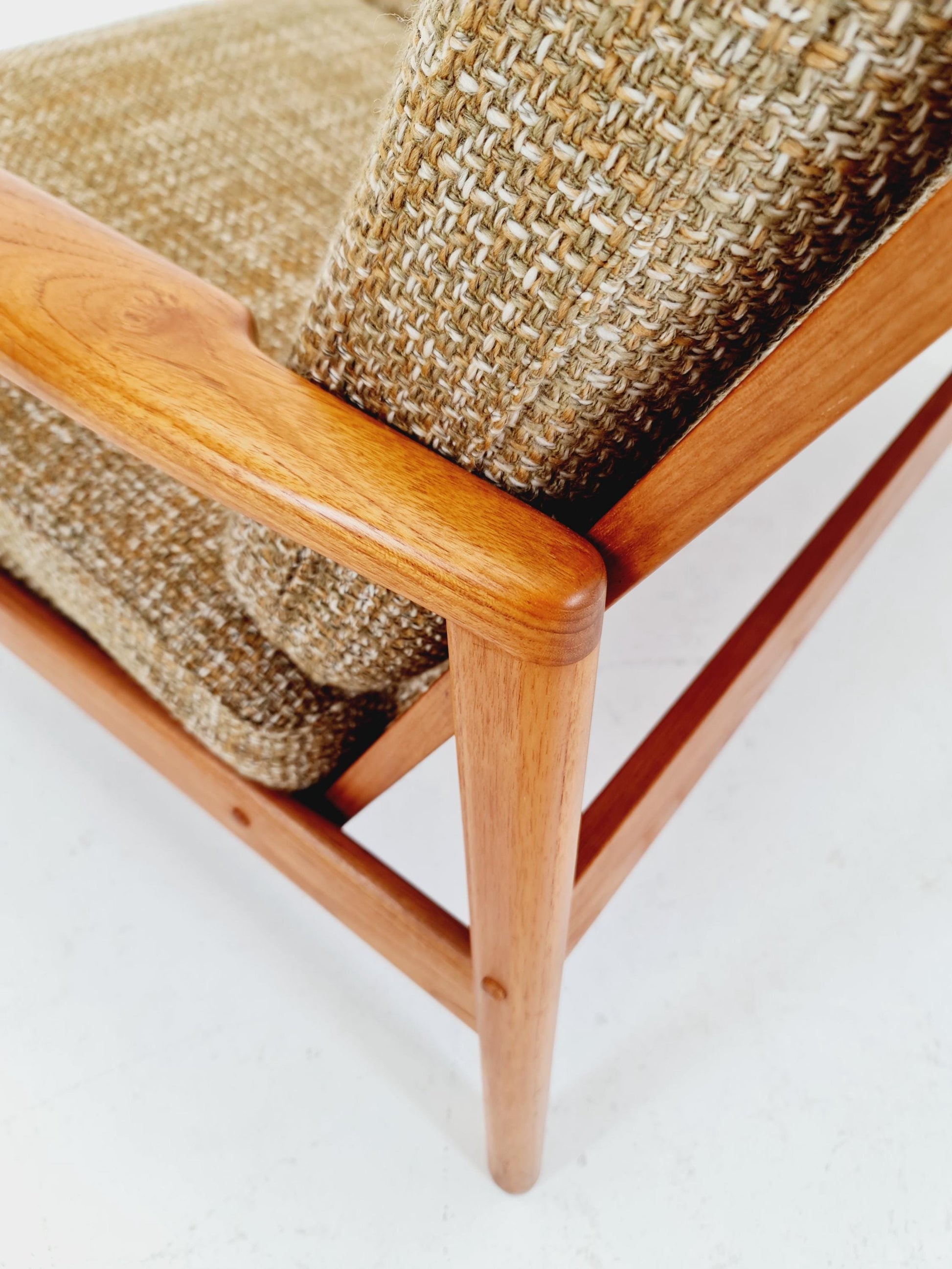 Mid century easy lounge couch by Arne Wahl Iversen for komfort teak , 1960s
