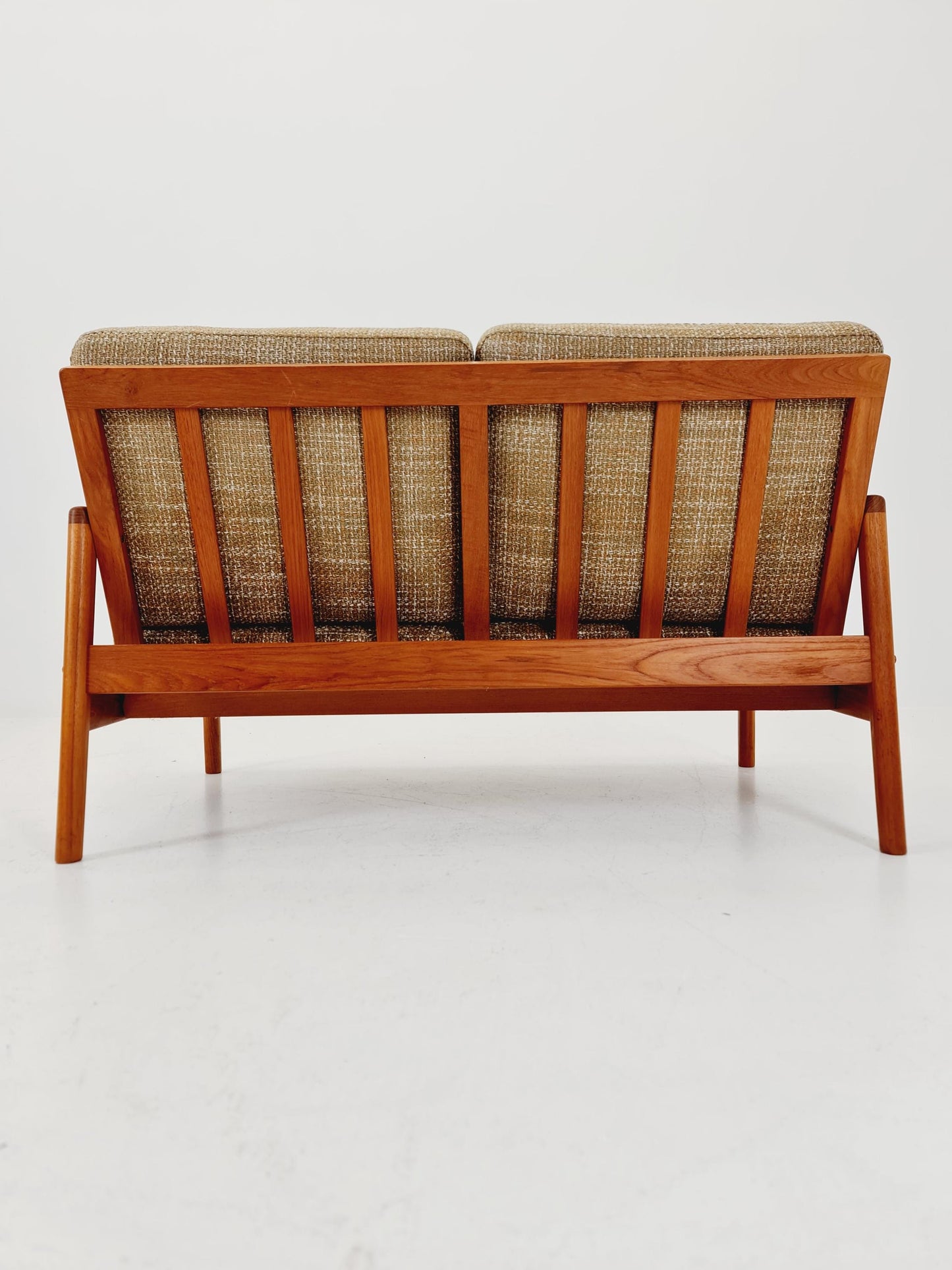 Mid century easy lounge couch by Arne Wahl Iversen for komfort teak , 1960s
