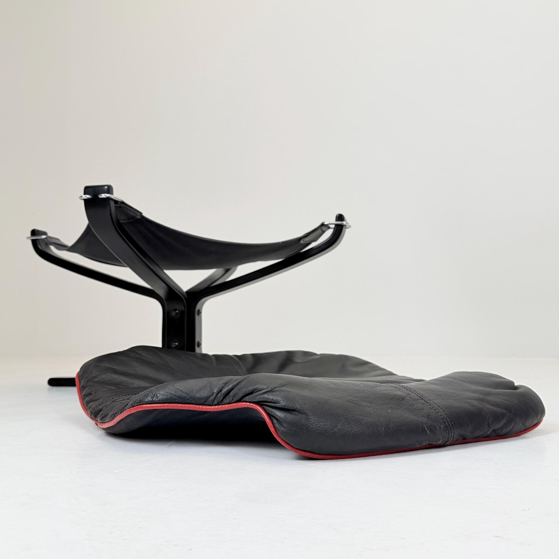 Mid century Falcon Lounge chair and footstool by Sigurd Ressell for Vatne Møbler, 1970s, set of 2