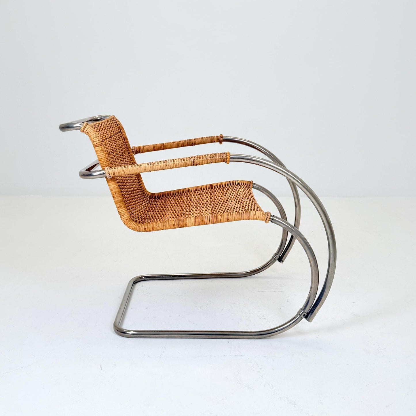 Mid Century D42 Rattan Cantilever Lounge Chair by Ludwig Mies van der Rohe for Tecta, 1970s Germany