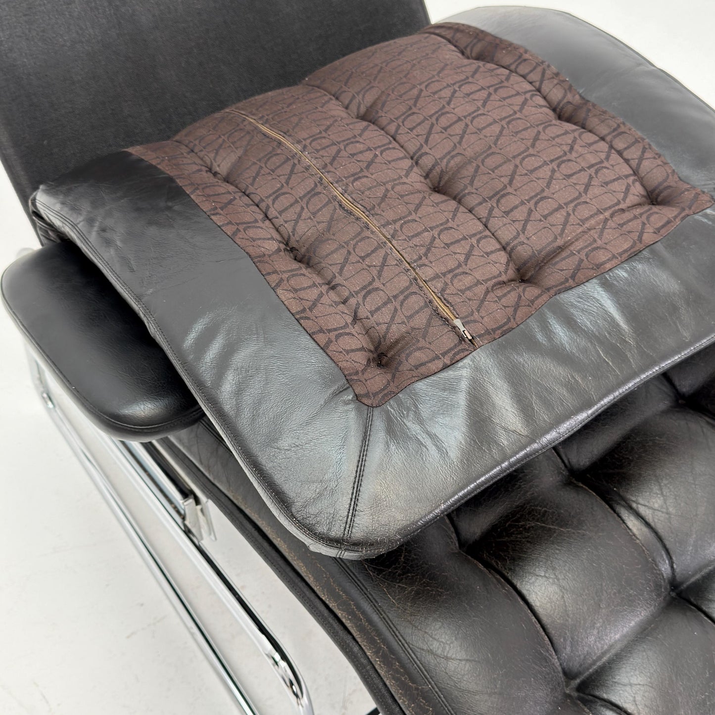 Rare Mid Century Fenix easy leather chair for DUX by Sam Larsson 1970s Sweden