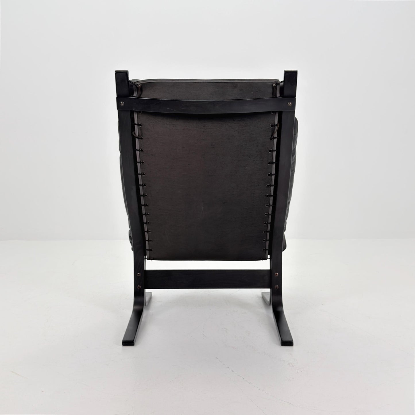 Mid century armchair “Siesta” high back black edition by Ingmar Relling, Westnofa Furniture, Norway. 1960s