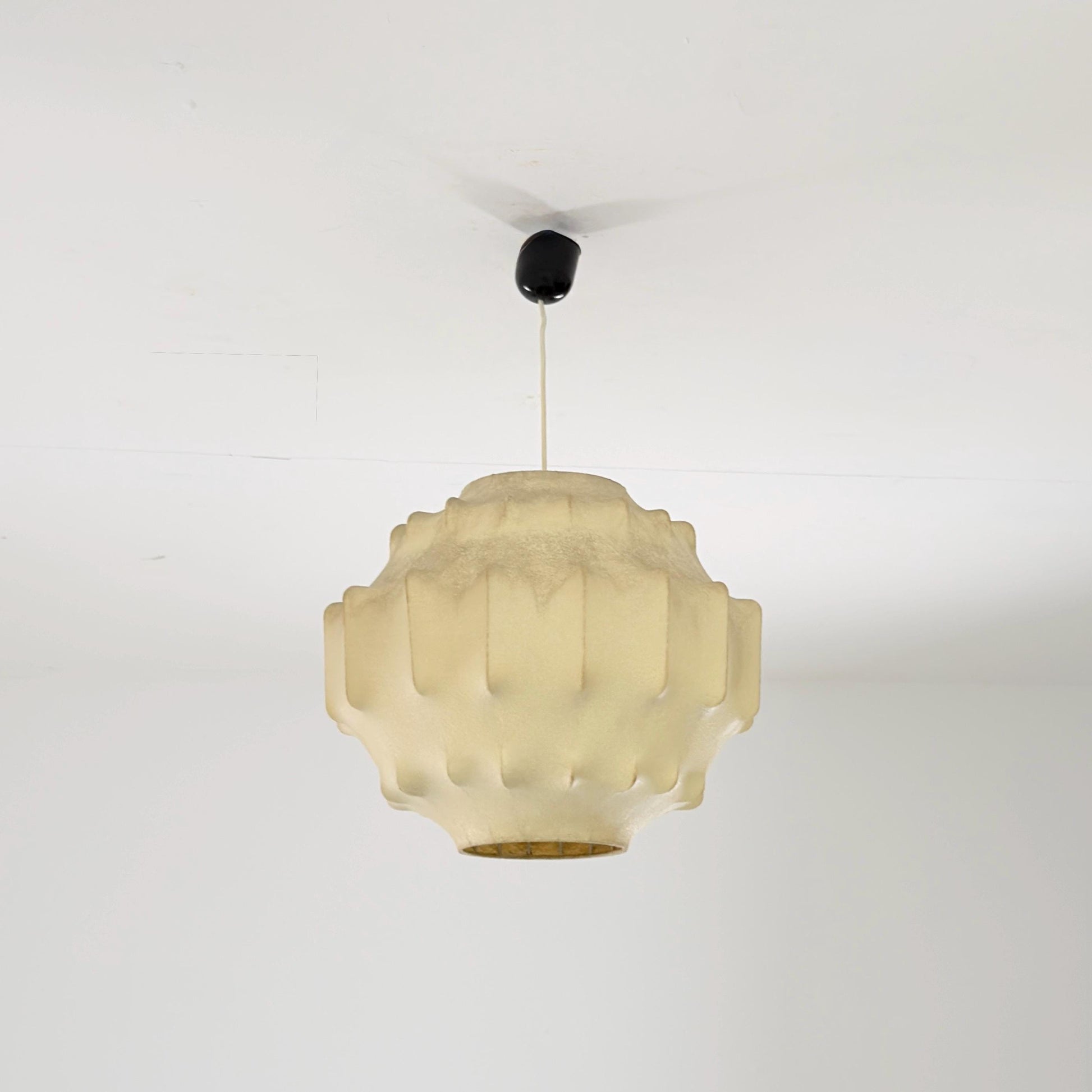 Mid-Century Modern Cocoon Pendant Light, rare Shape by Achille Castiglioni – 1960s Italy