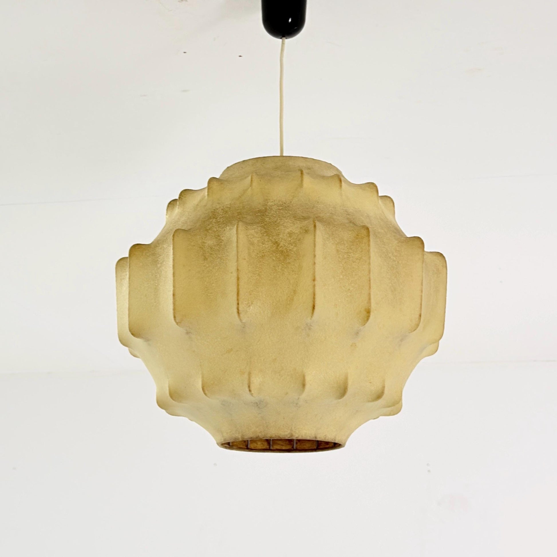 Mid-Century Modern Cocoon Pendant Light, rare Shape by Achille Castiglioni – 1960s Italy