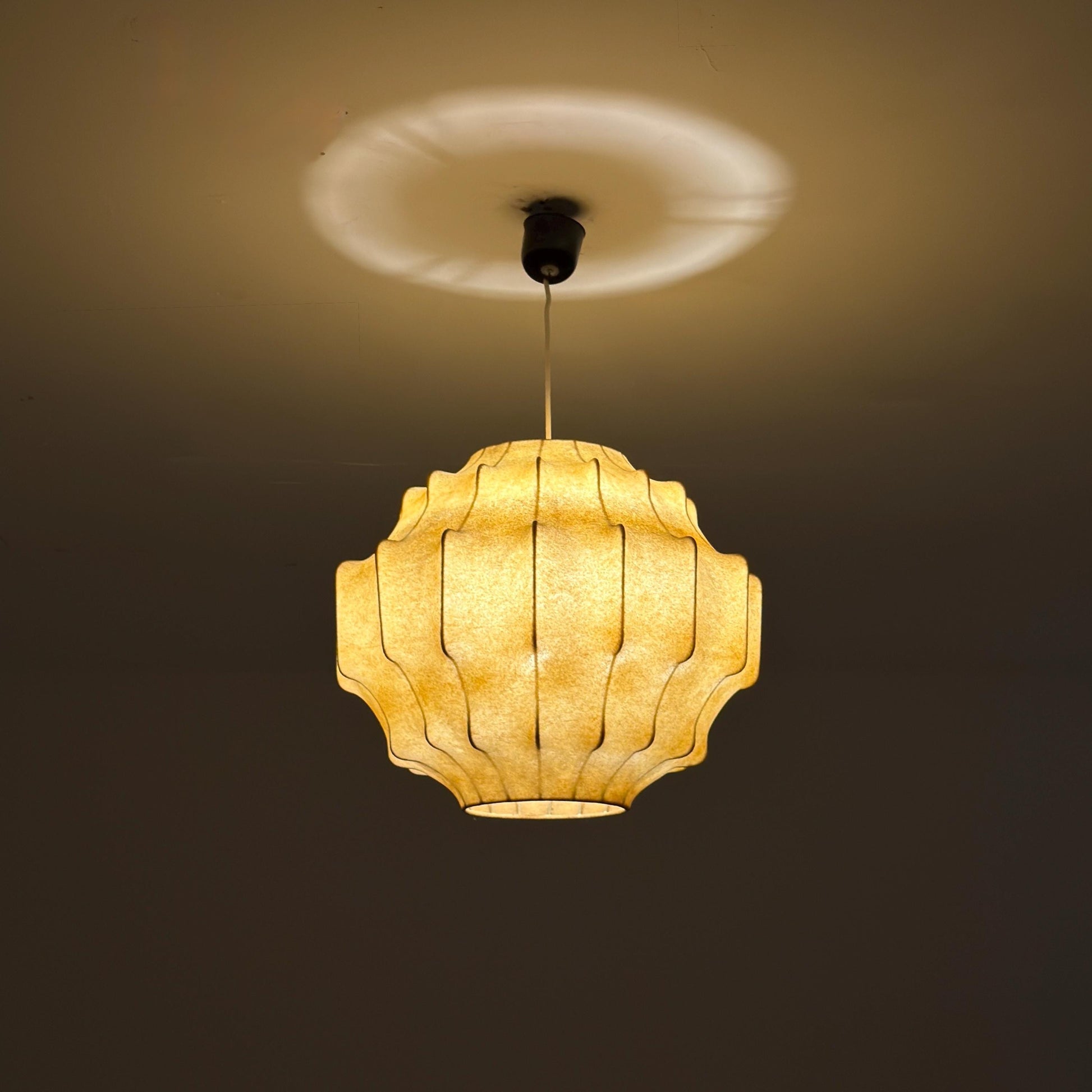 Mid-Century Modern Cocoon Pendant Light, rare Shape by Achille Castiglioni – 1960s Italy
