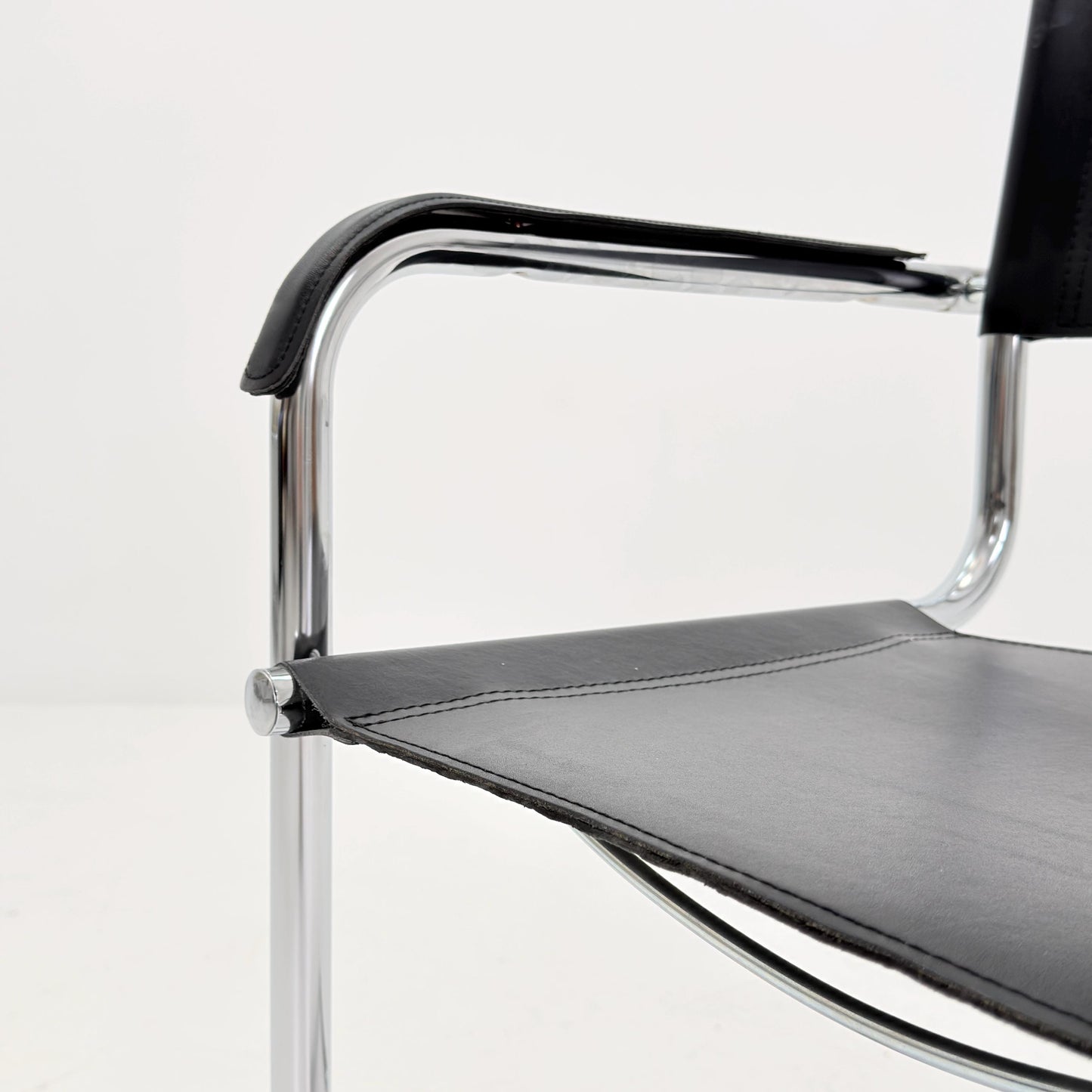 1 of 6 Mid Century iconic Mart Stam S34 armchair / Bauhaus chrome tube steel and leather / 80s vintage cantilever chair s43