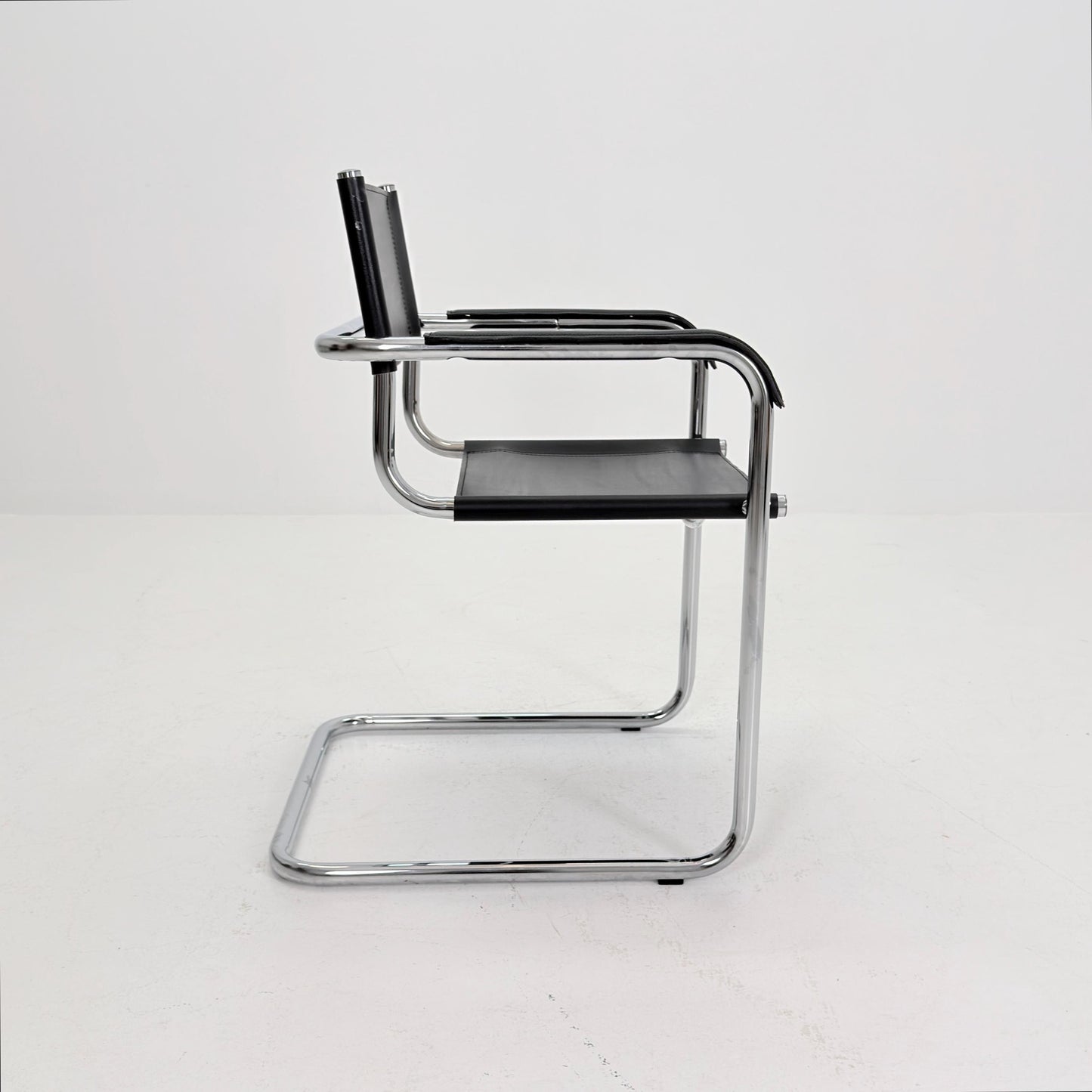 1 of 6 Mid Century iconic Mart Stam S34 armchair / Bauhaus chrome tube steel and leather / 80s vintage cantilever chair s43