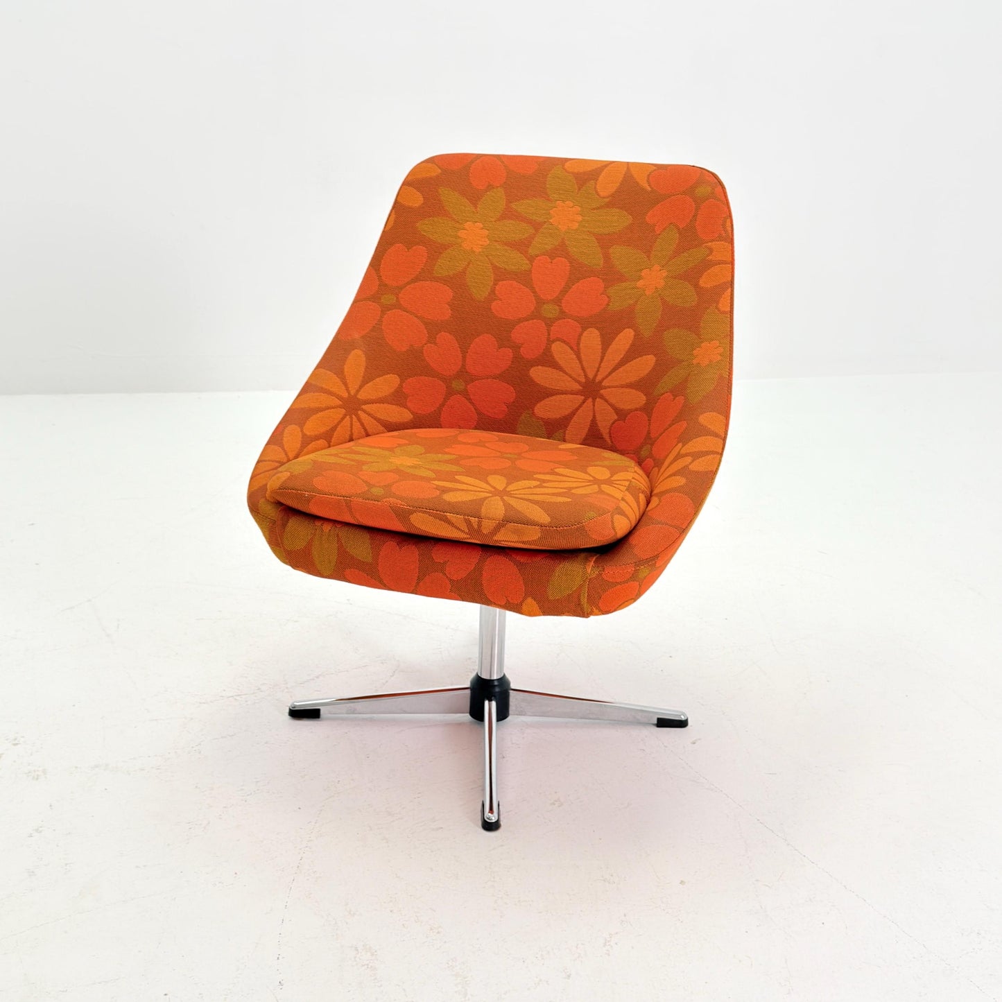 Mid Century Space Age Cocktail Lounge Chair – 1970s Germany