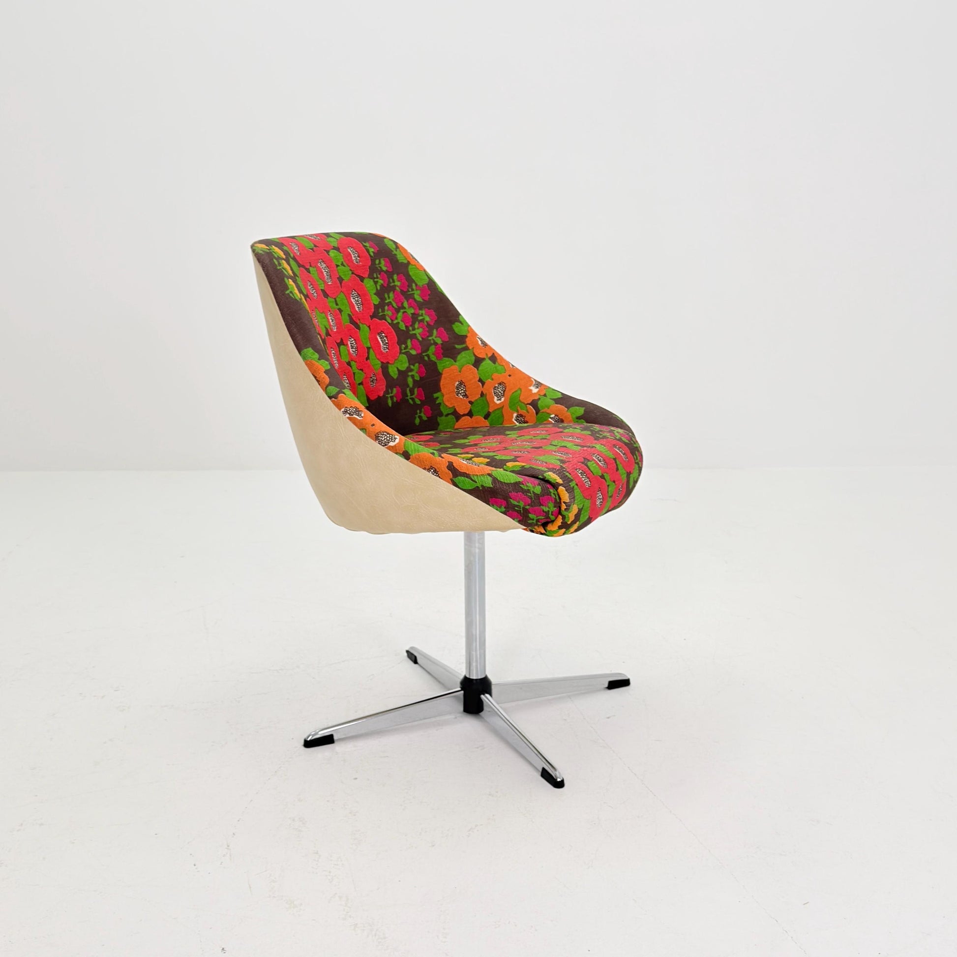 Mid Century Space Age Cocktail Lounge Chair – 1970s Germany