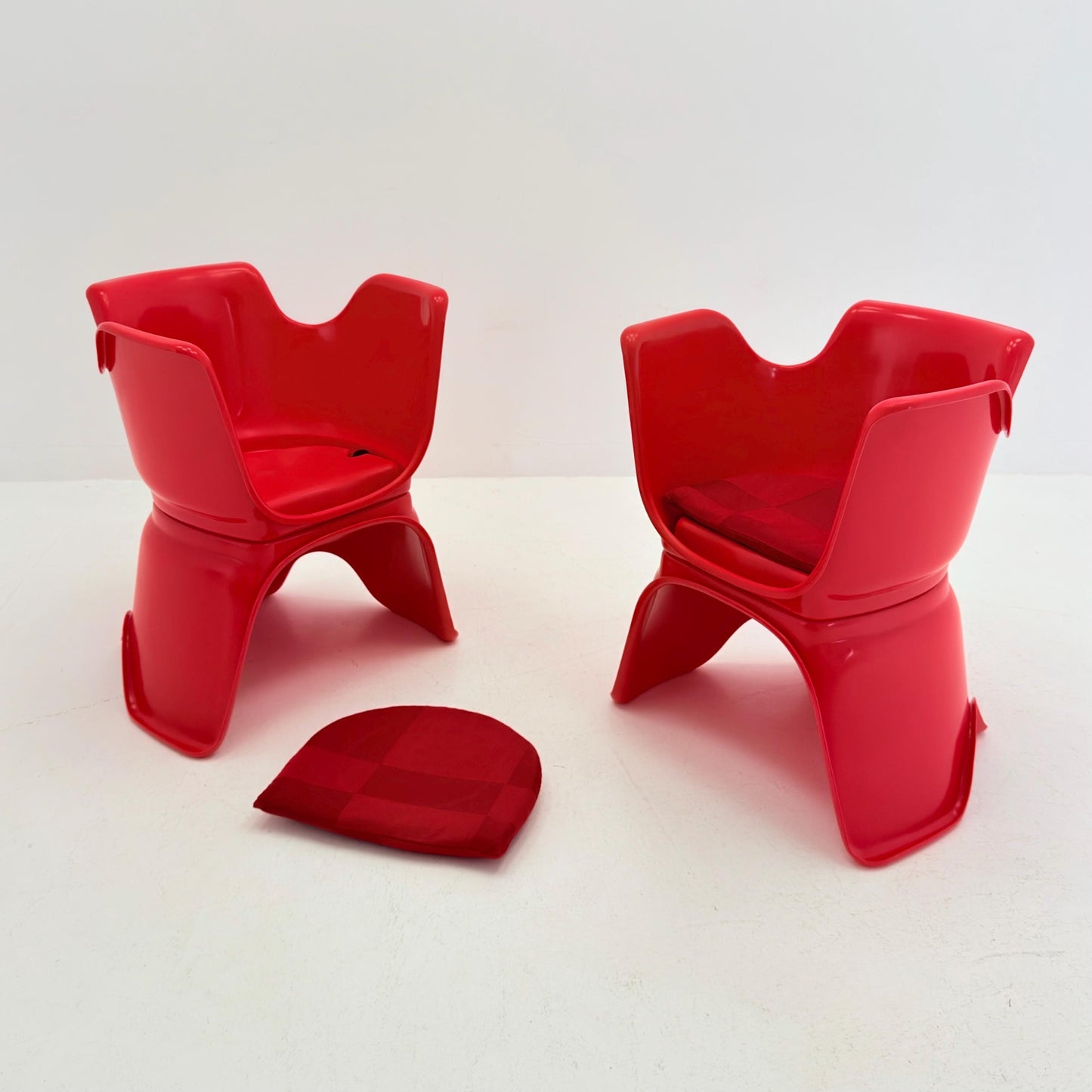Mid Century Space Age “Hacca” Lounge Chairs by Bolzani, Spagnoli & Zerbi for Martini, Italy 1972 – Set of 2