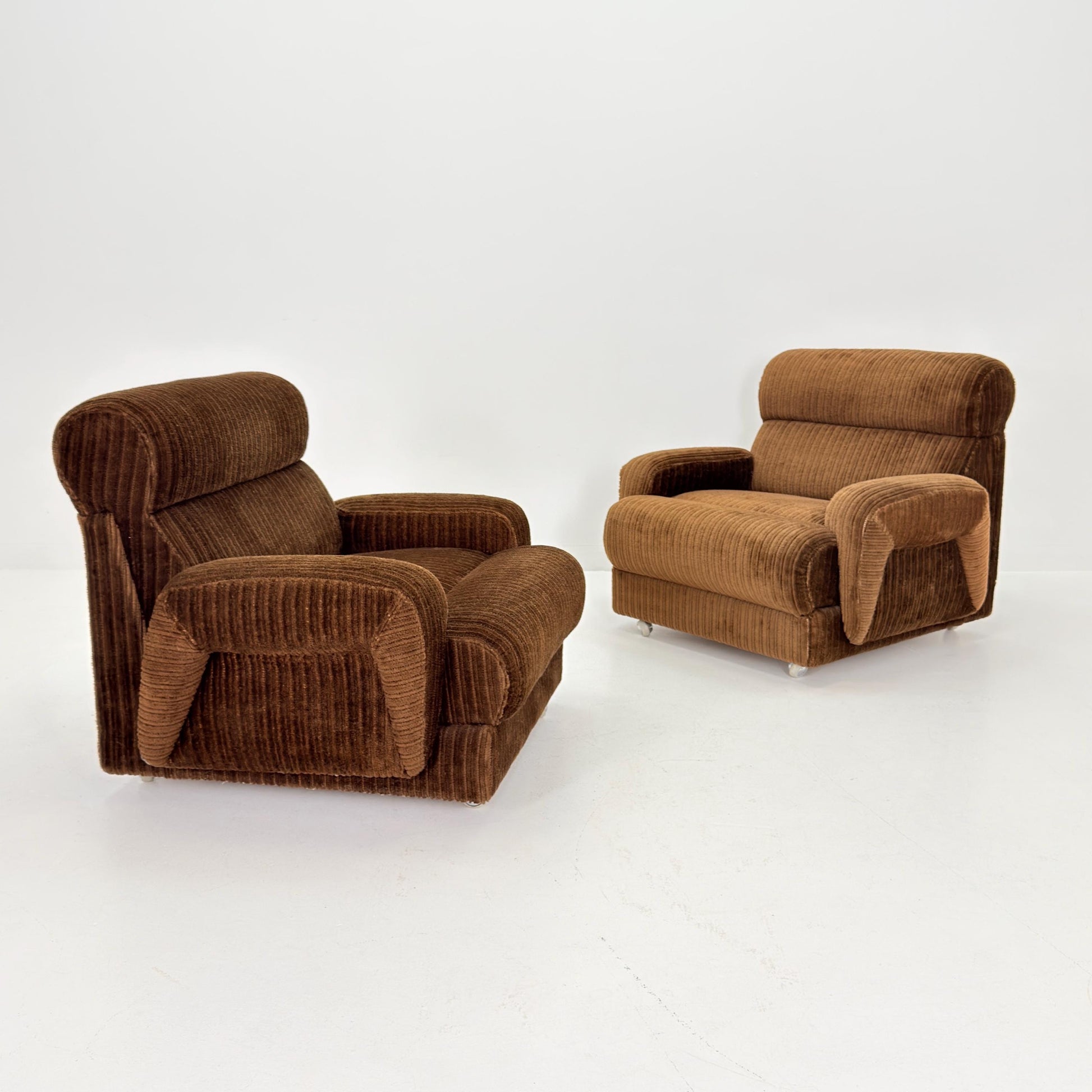 1 of 2 Mid Century Brown Corduroy Lounge Chair on Casters, 1970s Club Chair, Italy