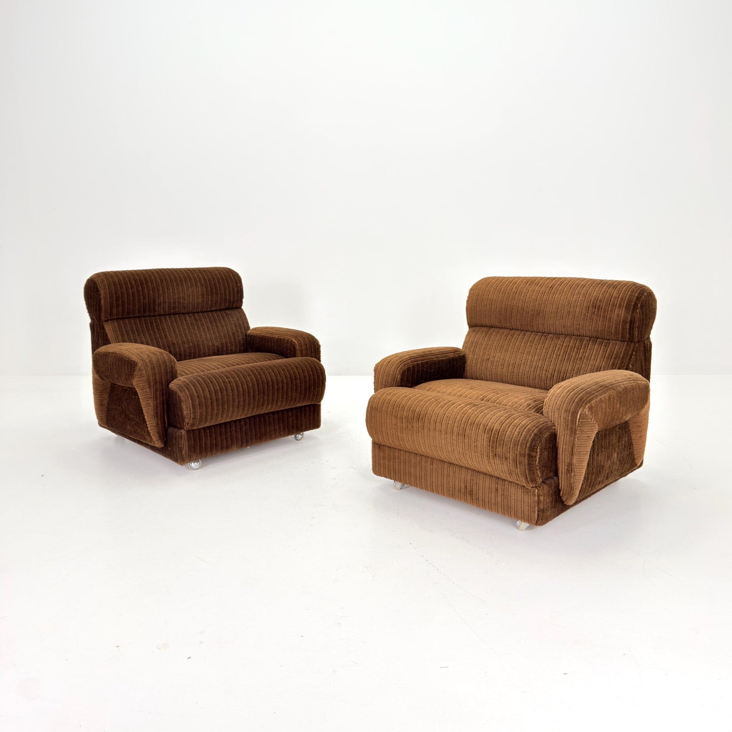 1 of 2 Mid Century Brown Corduroy Lounge Chair on Casters, 1970s Club Chair, Italy
