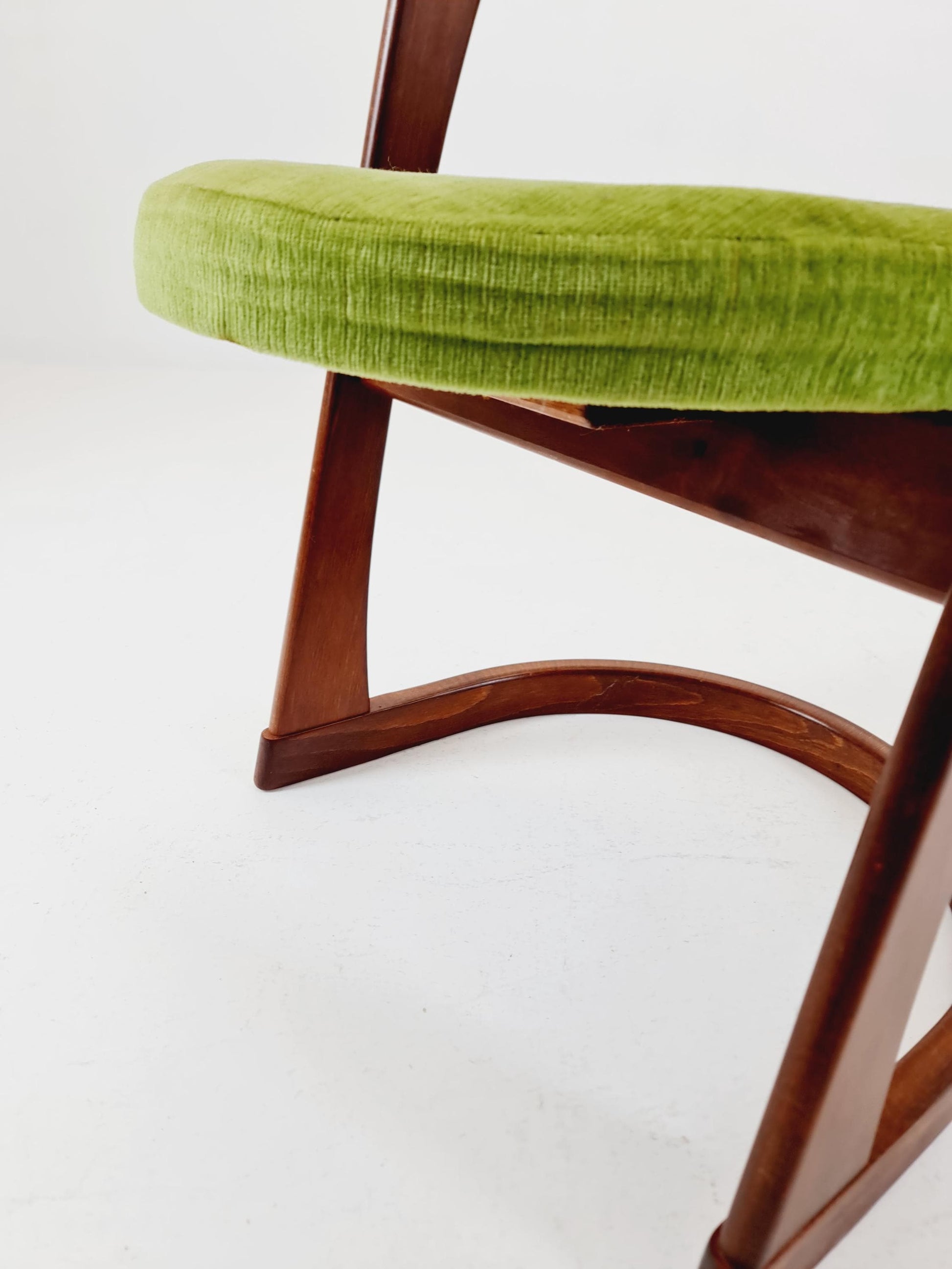 Midcentury Modern vintage chair by Willy Rizzo 1960s Italy