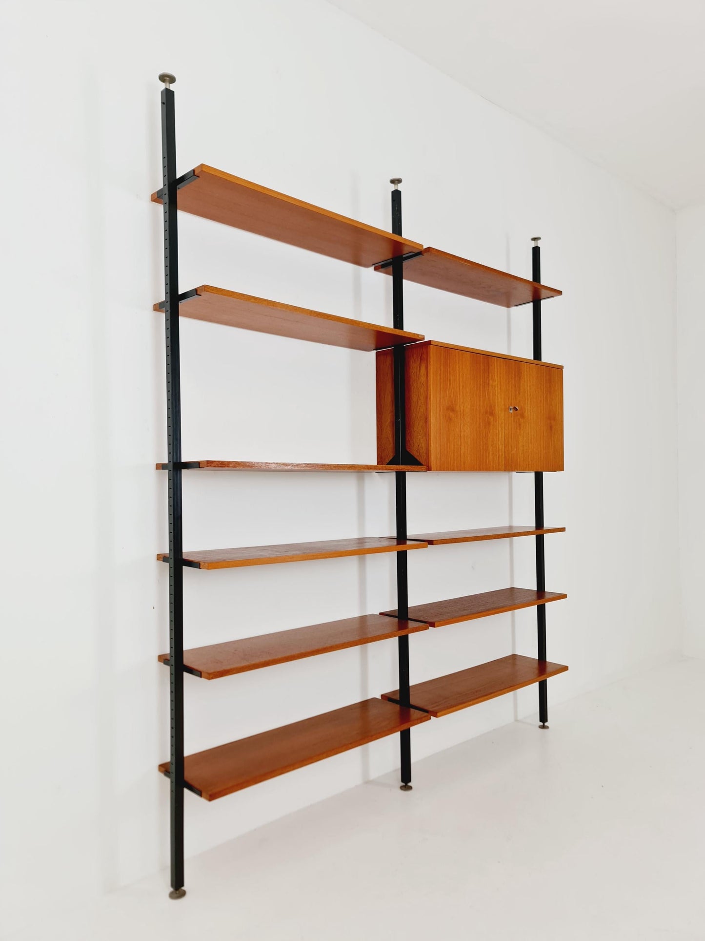 Rare German freestanding shelf-system by Günter Renkel for Rego Twen in Teak 1950s
