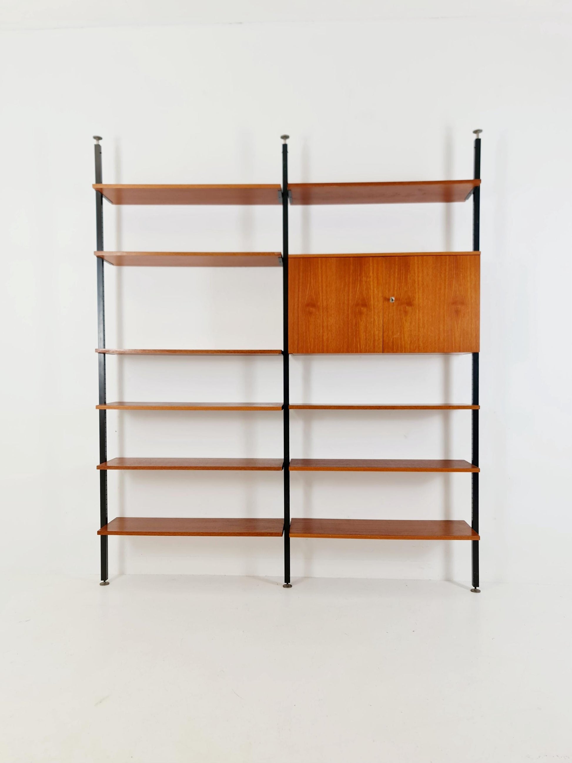 Rare German freestanding shelf-system by Günter Renkel for Rego Twen in Teak 1950s