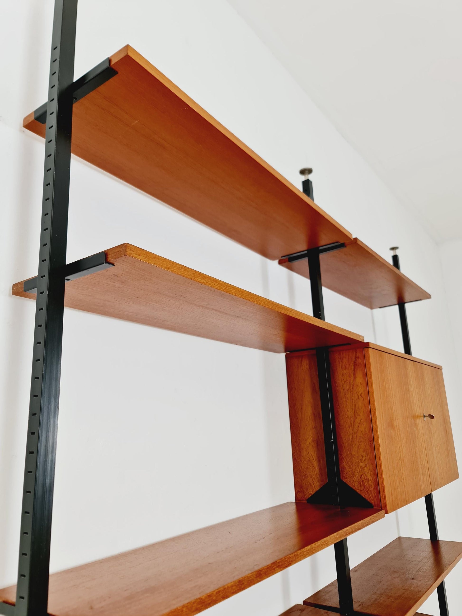 Rare German freestanding shelf-system by Günter Renkel for Rego Twen in Teak 1950s