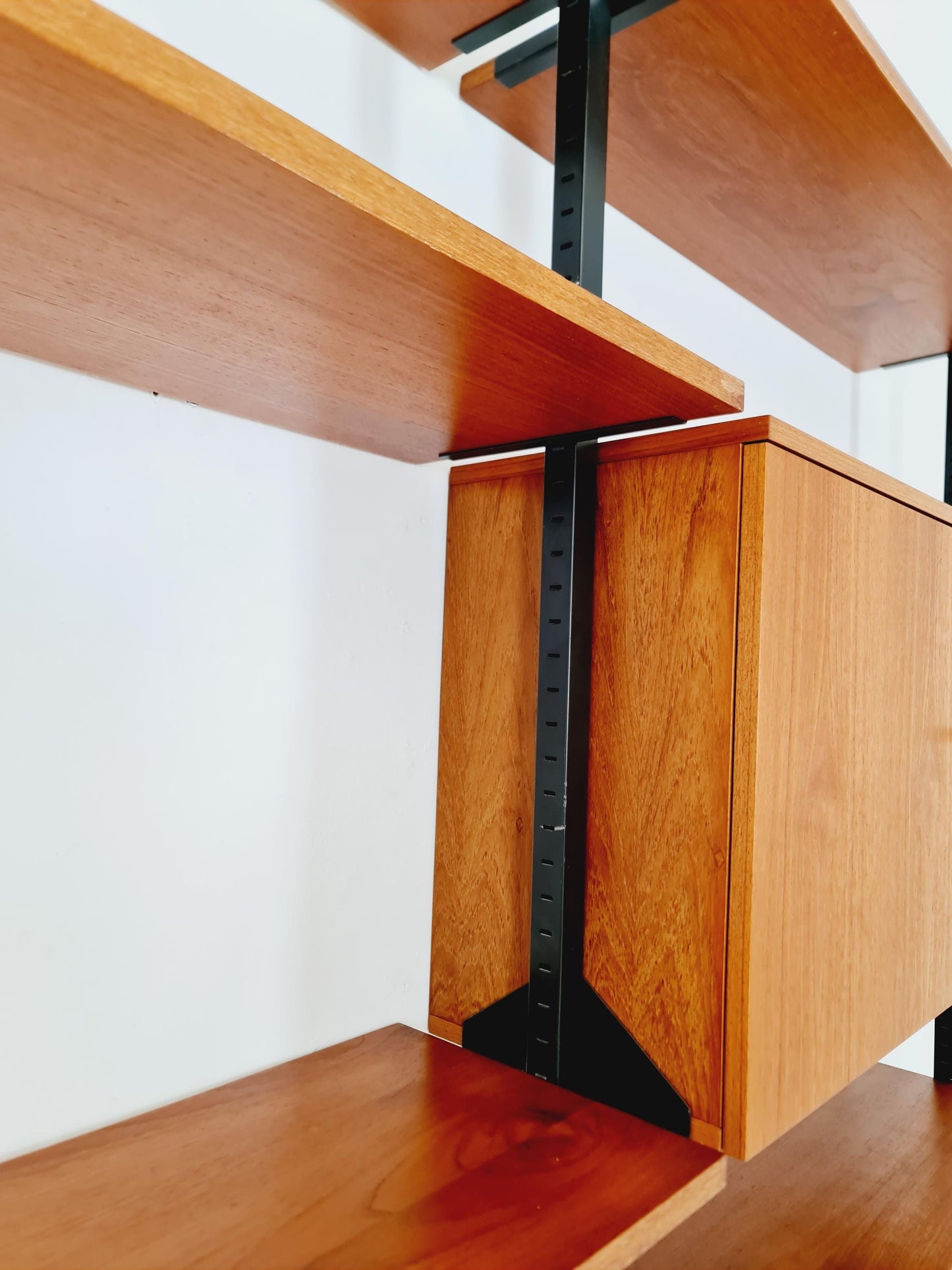 Rare German freestanding shelf-system by Günter Renkel for Rego Twen in Teak 1950s