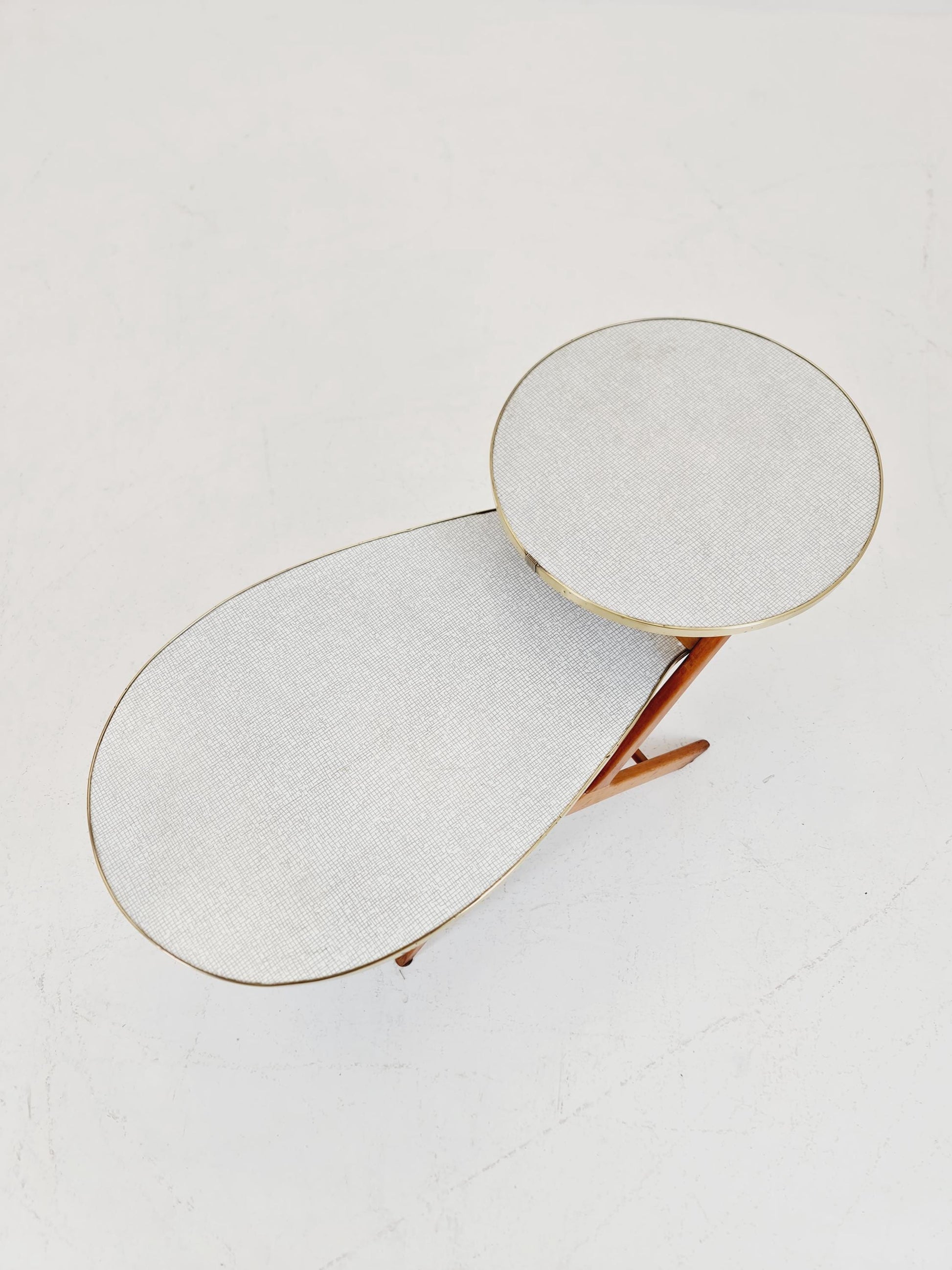 Big 1950s German Plant Stand, Vintage Mid-Century Minimalist Indoor Plant Stand Side Table Retro flower table By Opal