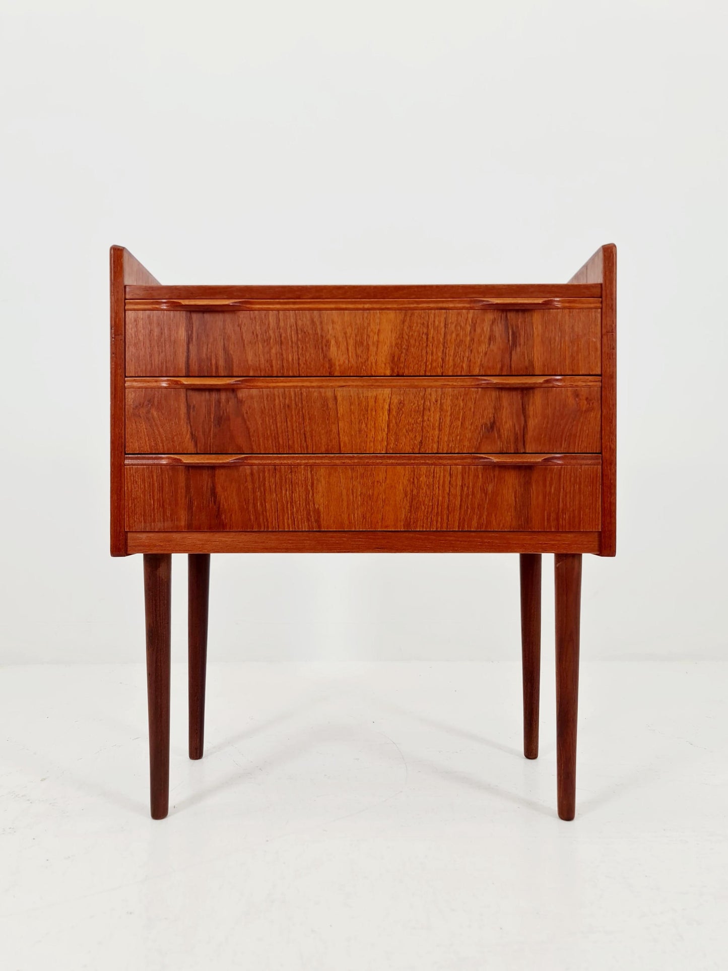 Midcentury danish drawer dresser /3 drawers by Henning Jørgensen for Fredericia Møbelfabrik , 1960s