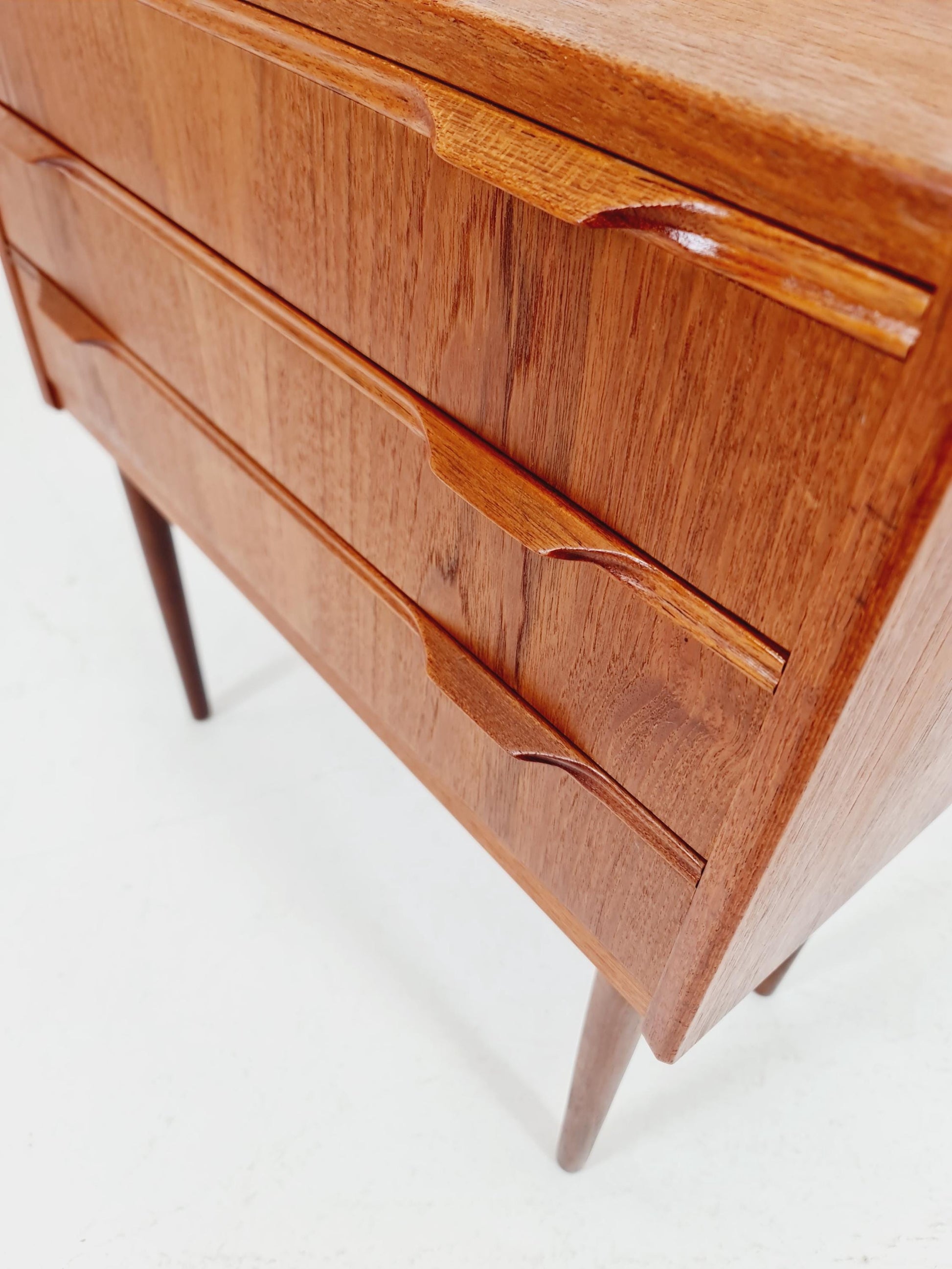 Midcentury danish drawer dresser /3 drawers by Henning Jørgensen for Fredericia Møbelfabrik , 1960s