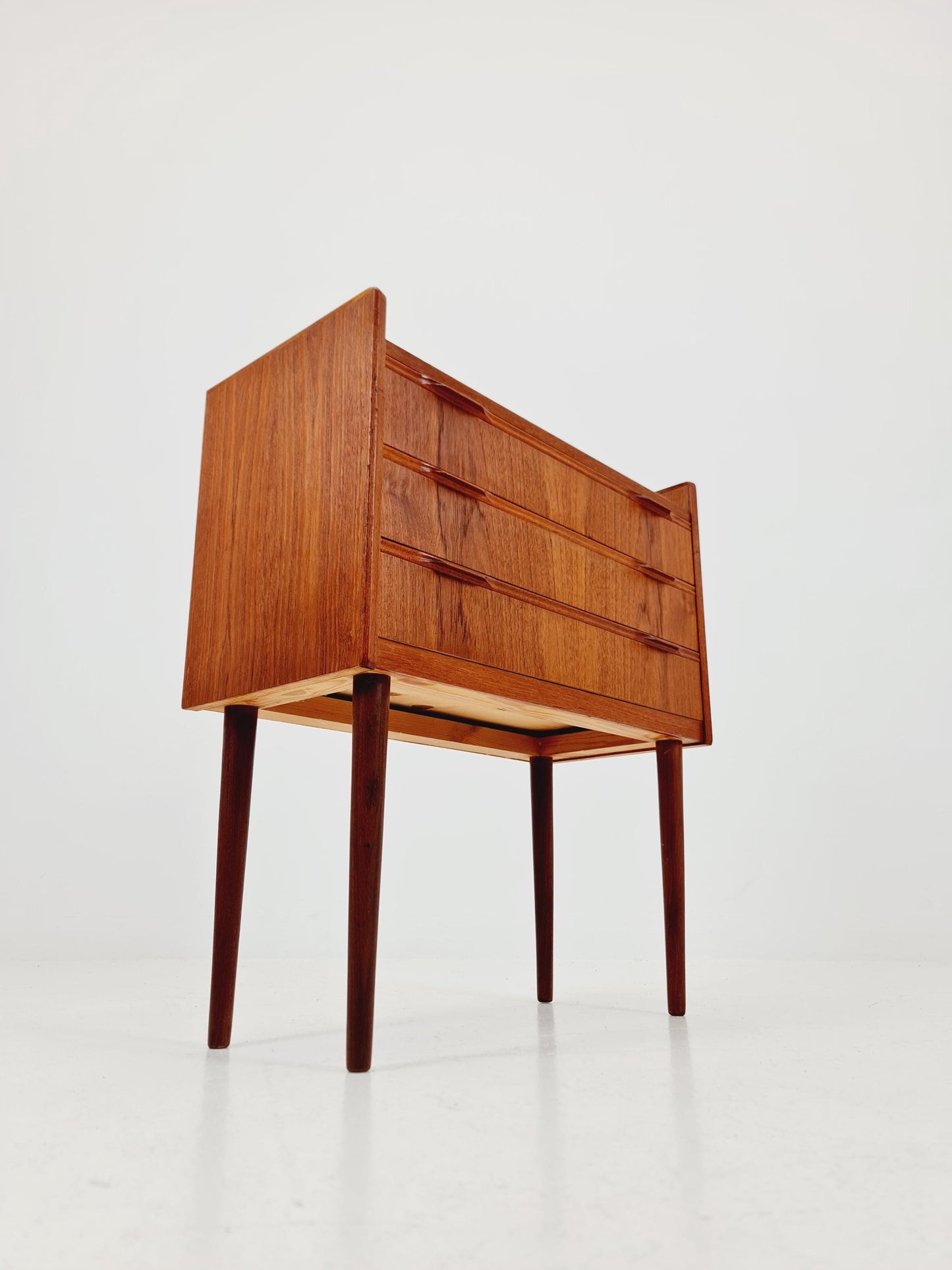 Midcentury danish drawer dresser /3 drawers by Henning Jørgensen for Fredericia Møbelfabrik , 1960s