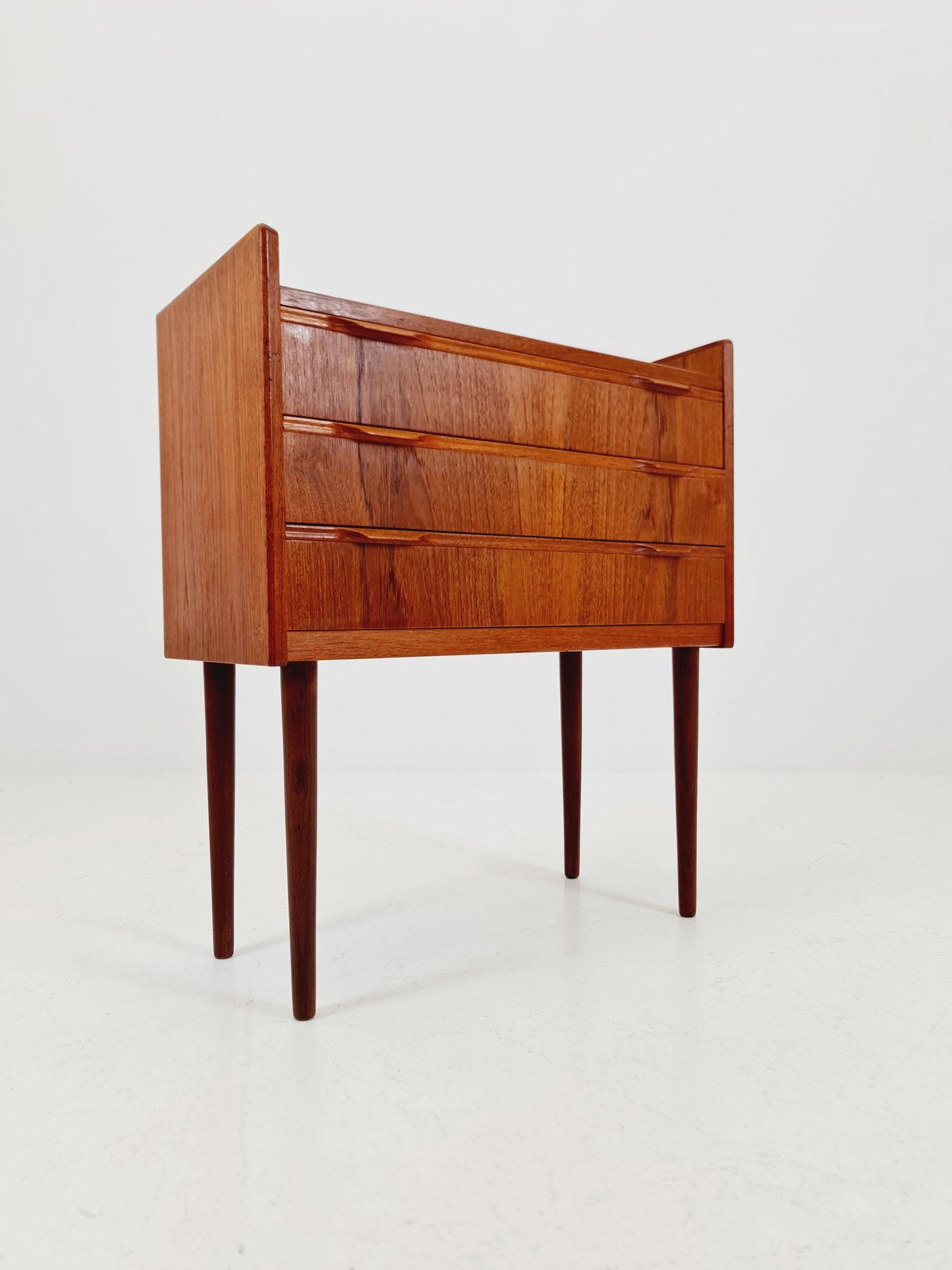 Midcentury danish drawer dresser /3 drawers by Henning Jørgensen for Fredericia Møbelfabrik , 1960s