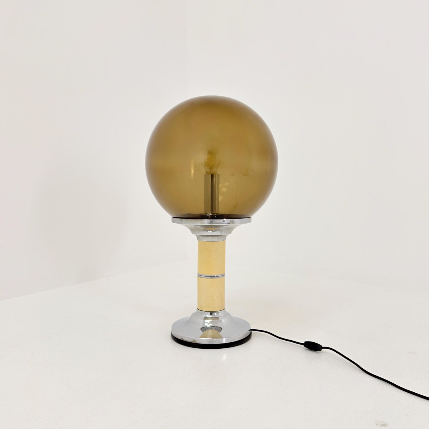 Mid Century Italian Chrome & Smoked Plexiglass Table Lamp, 1980s