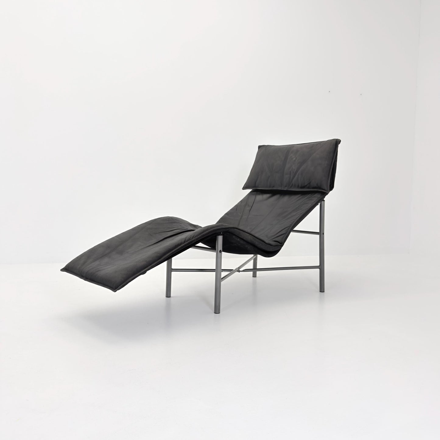 Mid century Modern “Skye” Chaise Lounge by Tord Björklund for Ikea, Sweden, 1970s