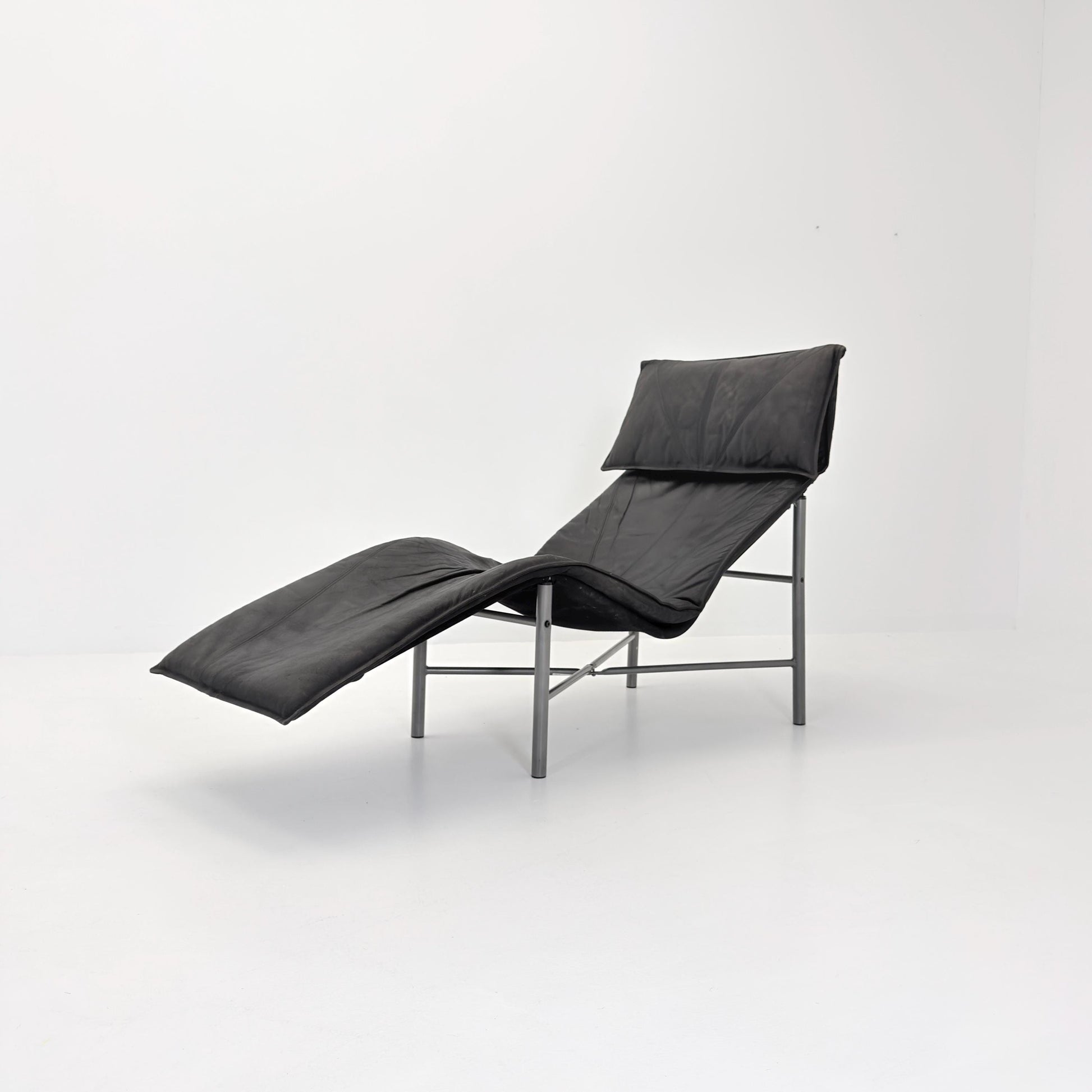 Mid century Modern “Skye” Chaise Lounge by Tord Björklund for Ikea, Sweden, 1970s