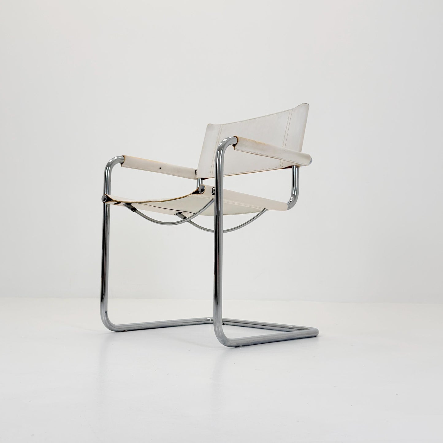 Mid Century Bauhaus Cantilever Chair B34 MG5 by Mart Stam Style – White Leather Chrome Armchair Italy 1980s