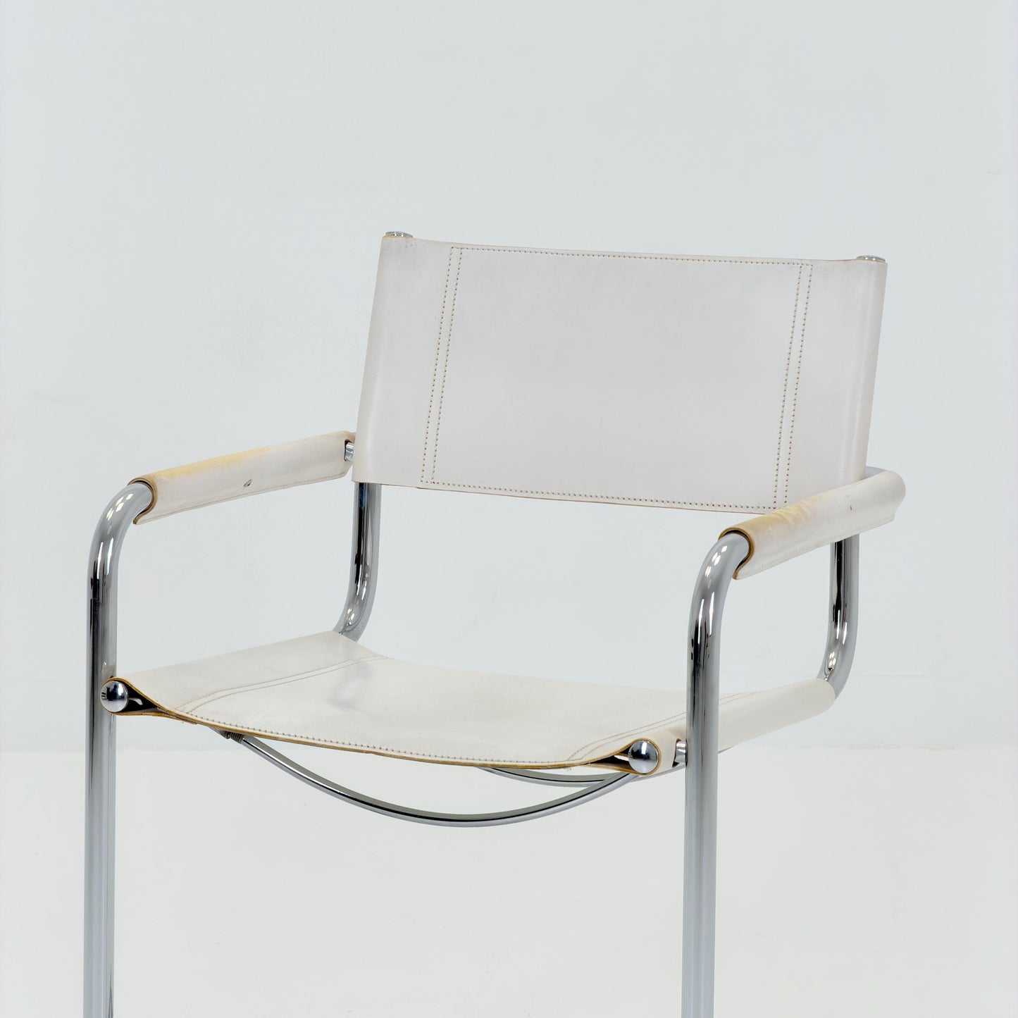 Mid Century Bauhaus Cantilever Chair B34 MG5 by Mart Stam Style – White Leather Chrome Armchair Italy 1980s