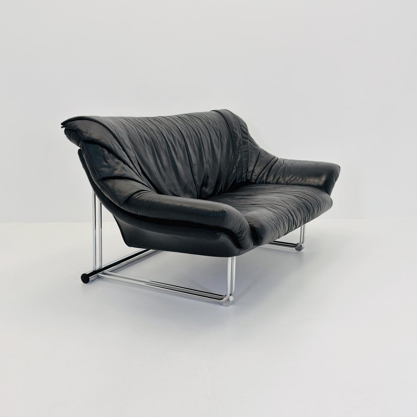 Mid Century Bauhaus Black Leather Two Seater Sofa, Italy 1980s