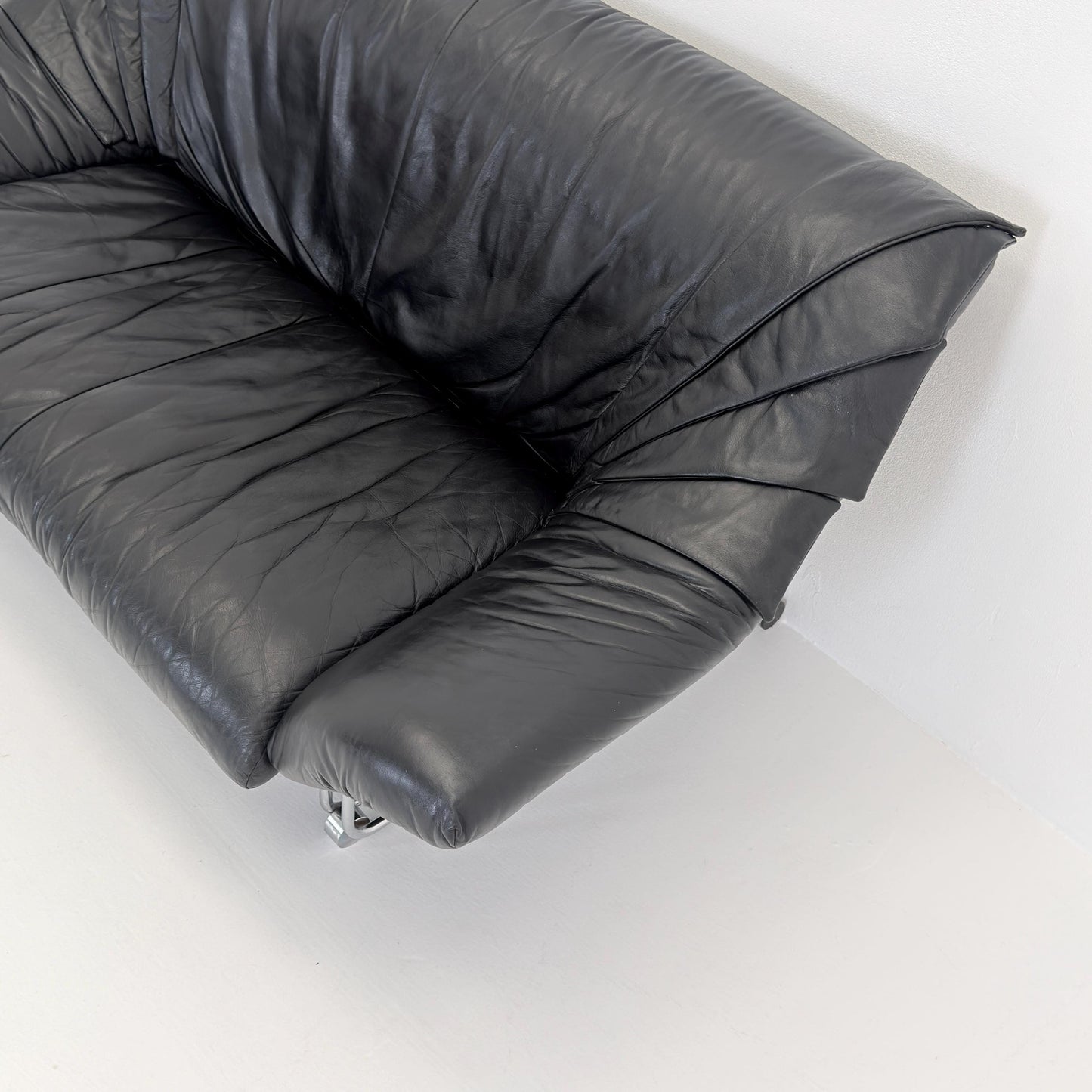 Mid Century Bauhaus Black Leather Two Seater Sofa, Italy 1980s